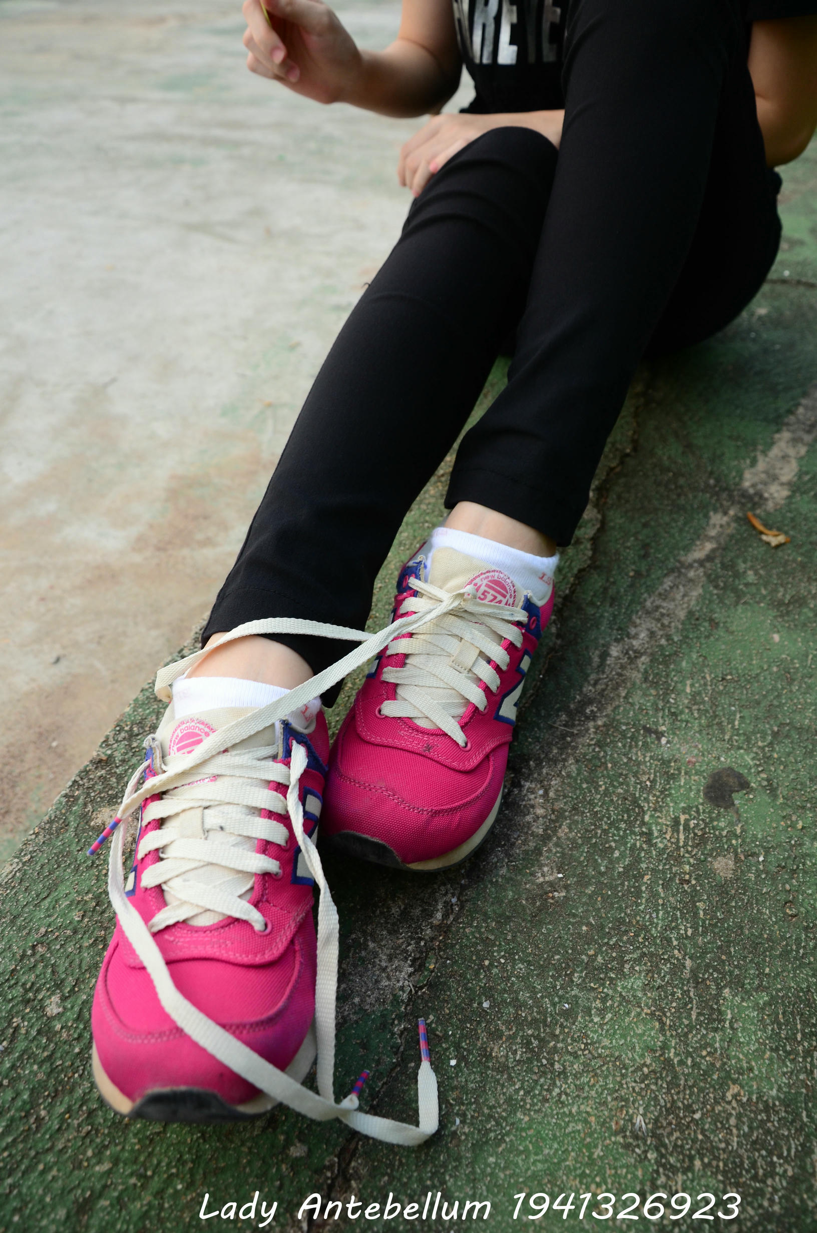 [战前女神] 恋足美腿棉袜女神级摄影套图 062 [78P-147MB]_第2集