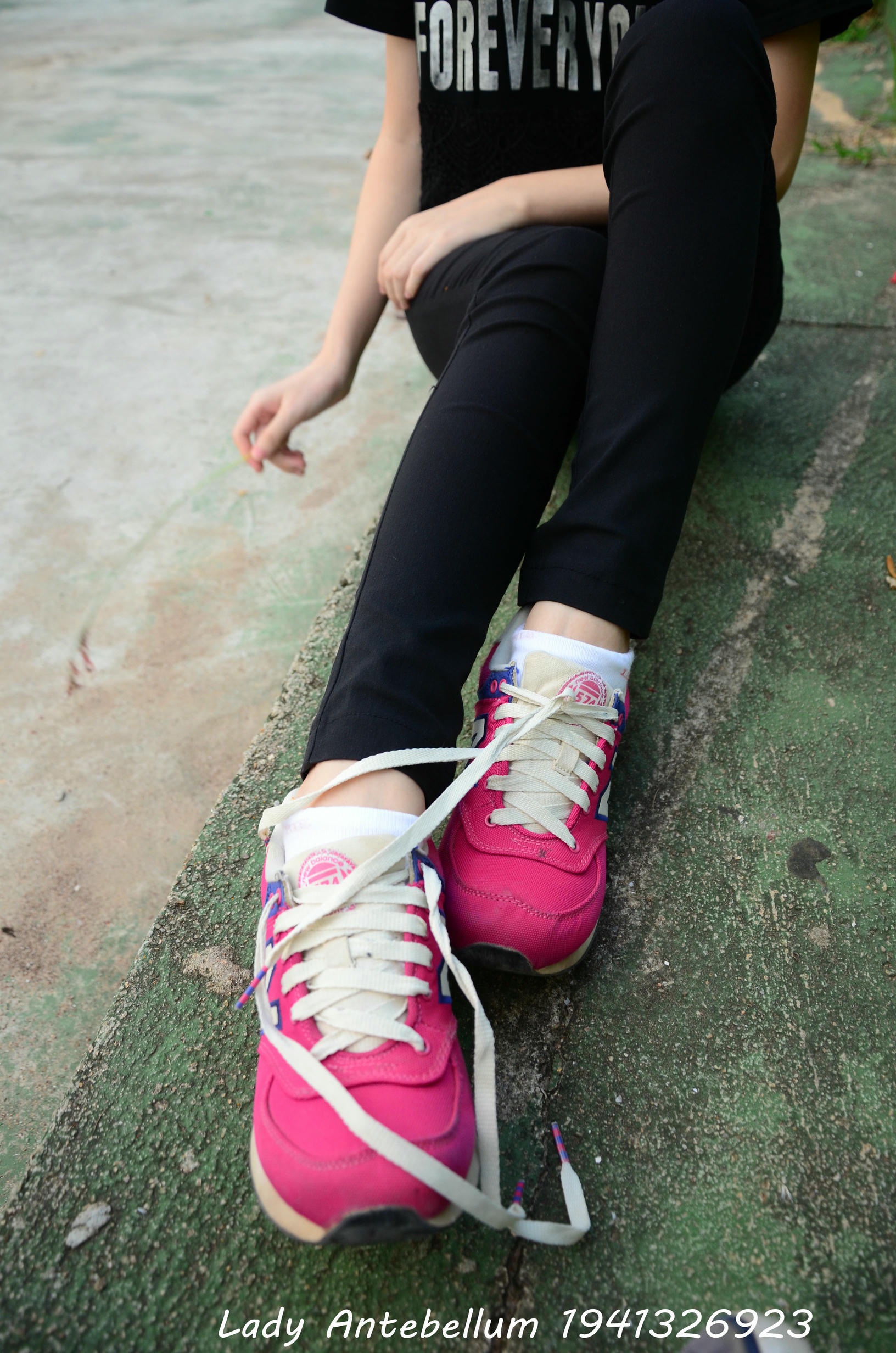 [战前女神] 恋足美腿棉袜女神级摄影套图 062 [78P-147MB]_第2集