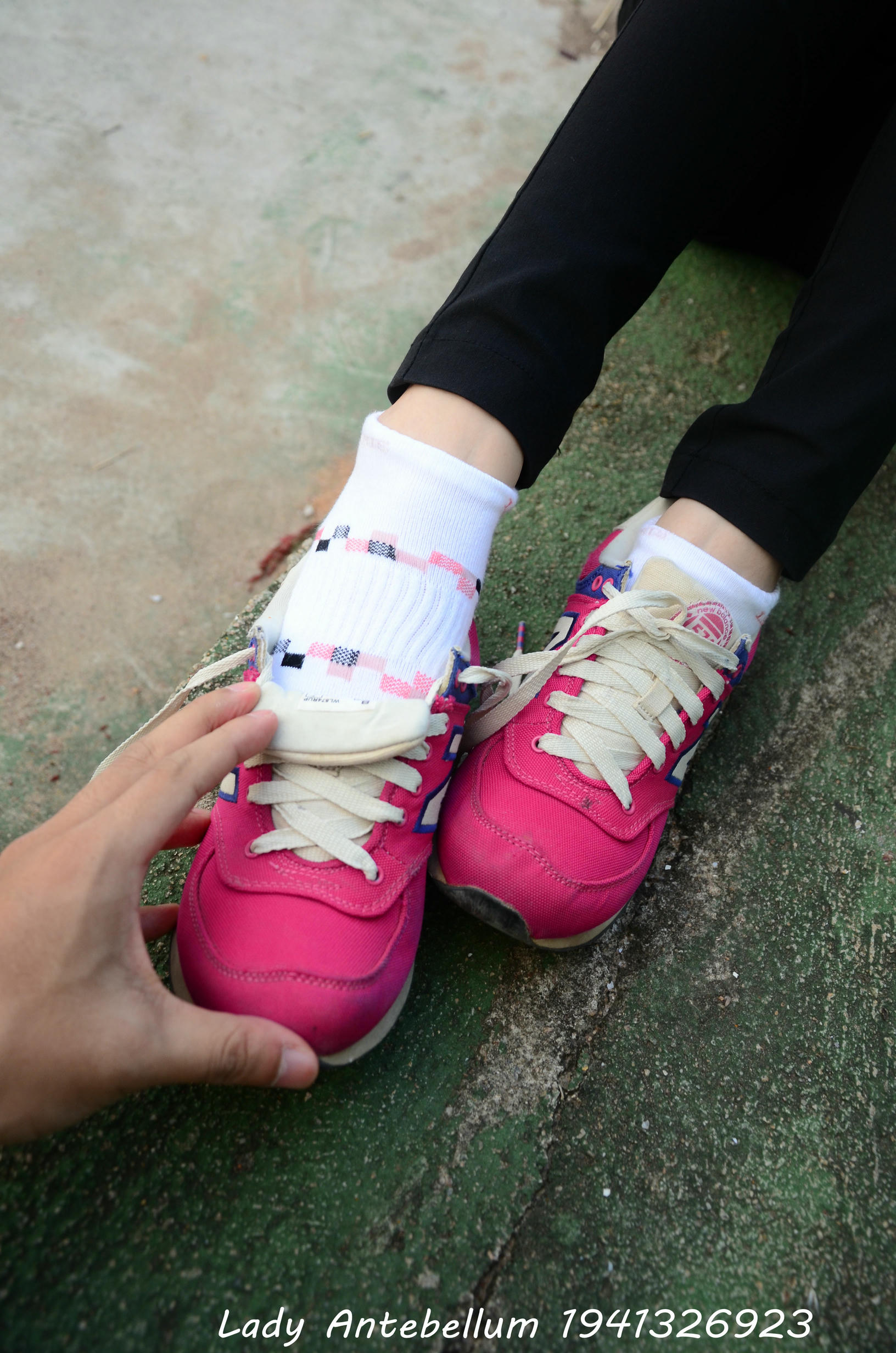 [战前女神] 恋足美腿棉袜女神级摄影套图 062 [78P-147MB]_第2集