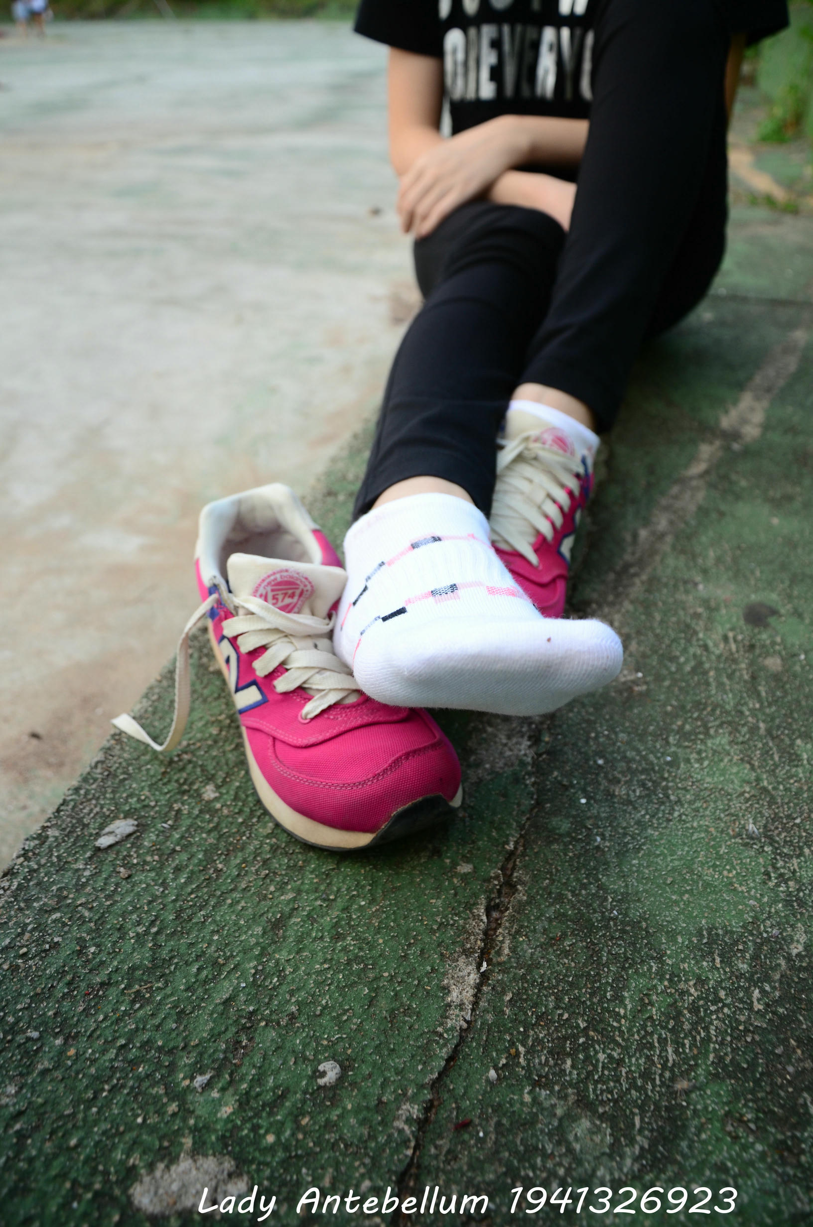 [战前女神] 恋足美腿棉袜女神级摄影套图 062 [78P-147MB]_第3集