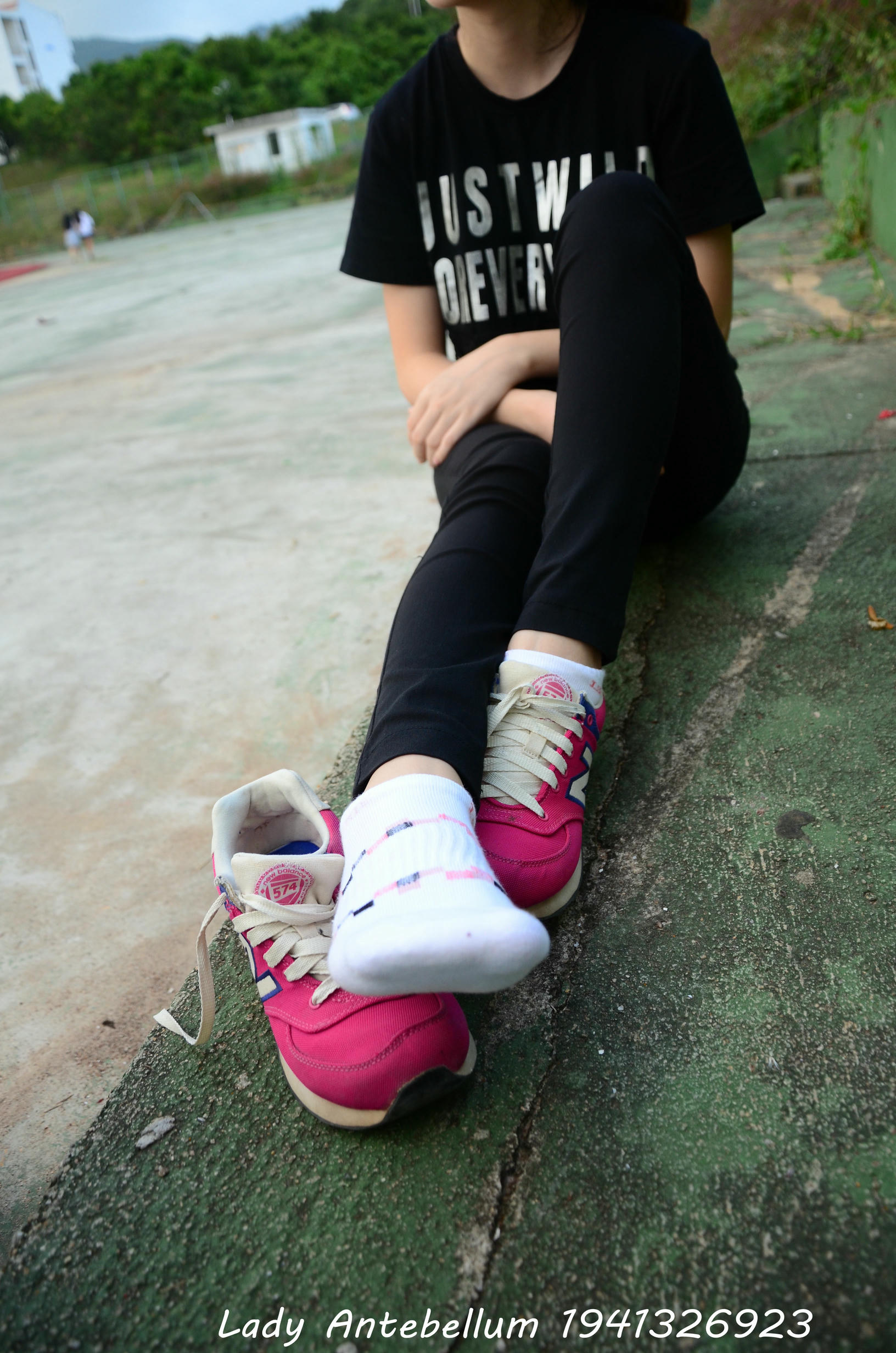 [战前女神] 恋足美腿棉袜女神级摄影套图 062 [78P-147MB]_第3集