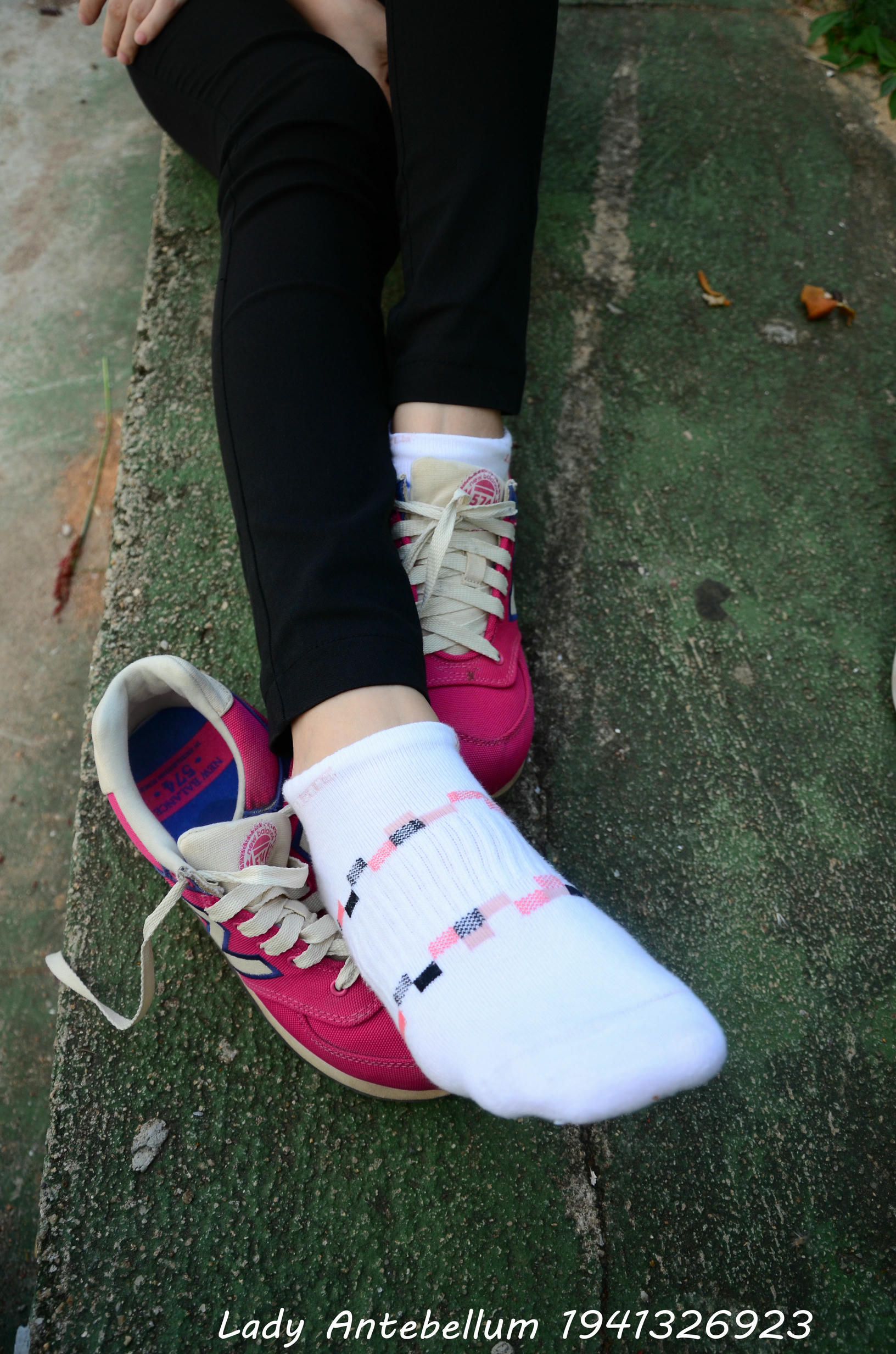 [战前女神] 恋足美腿棉袜女神级摄影套图 062 [78P-147MB]_第3集