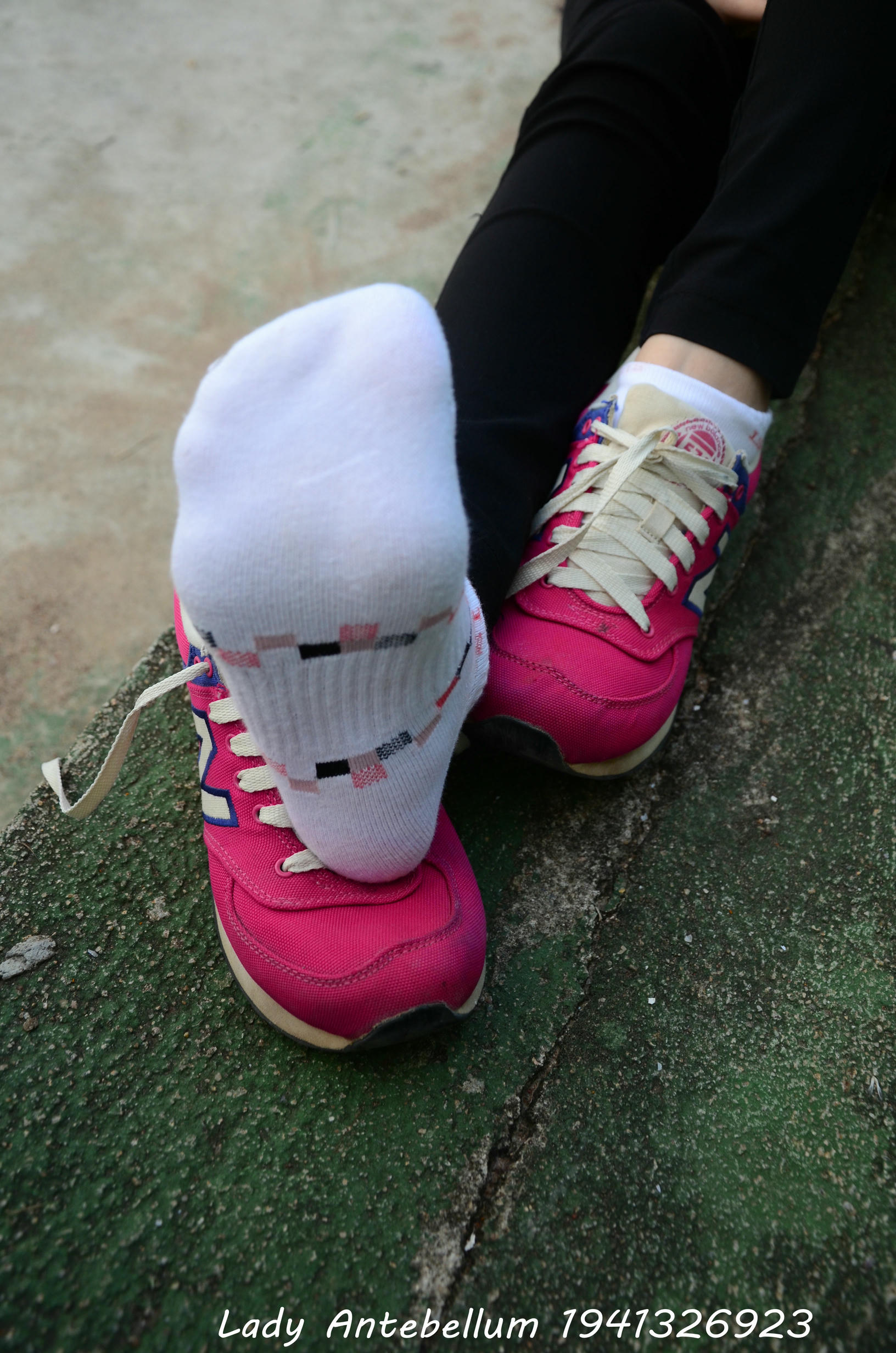 [战前女神] 恋足美腿棉袜女神级摄影套图 062 [78P-147MB]_第3集