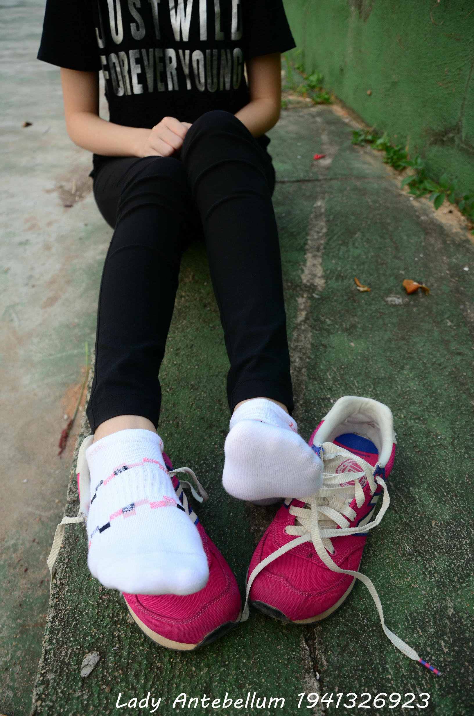 [战前女神] 恋足美腿棉袜女神级摄影套图 062 [78P-147MB]_第3集