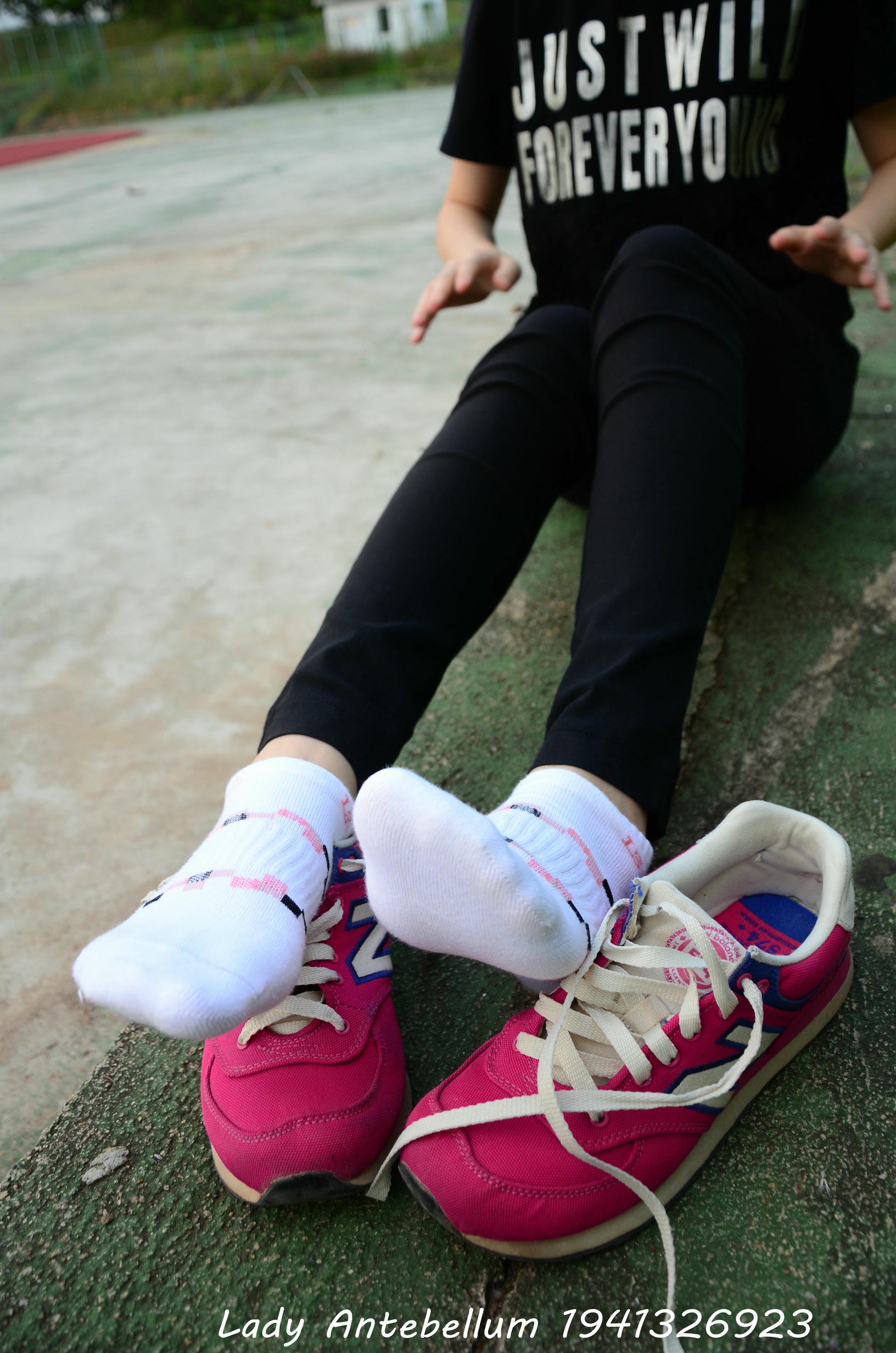 [战前女神] 恋足美腿棉袜女神级摄影套图 062 [78P-147MB]_第3集