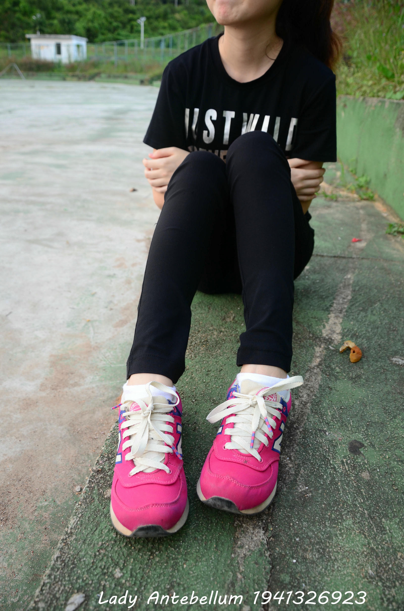 [战前女神] 恋足美腿棉袜女神级摄影套图 062 [78P-147MB]_第1集