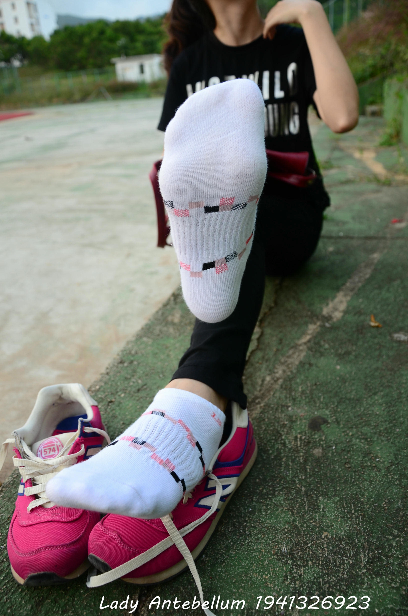 [战前女神] 恋足美腿棉袜女神级摄影套图 062 [78P-147MB]_第4集