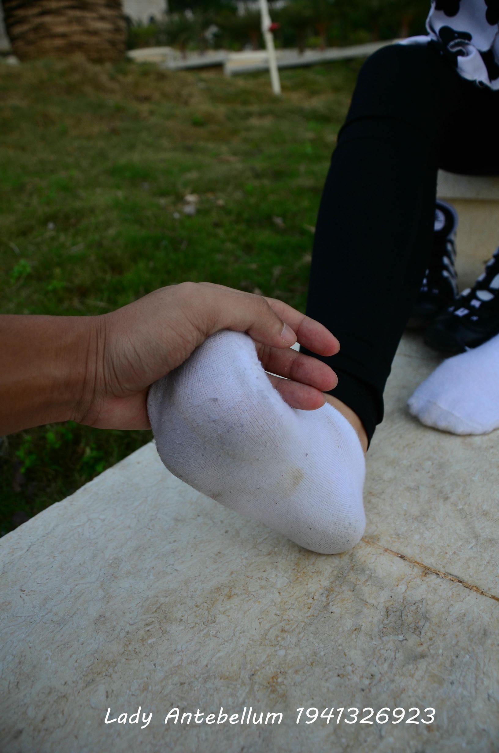 [战前女神] 恋足美腿棉袜女神级摄影套图 063 [89P-124MB]_第5集