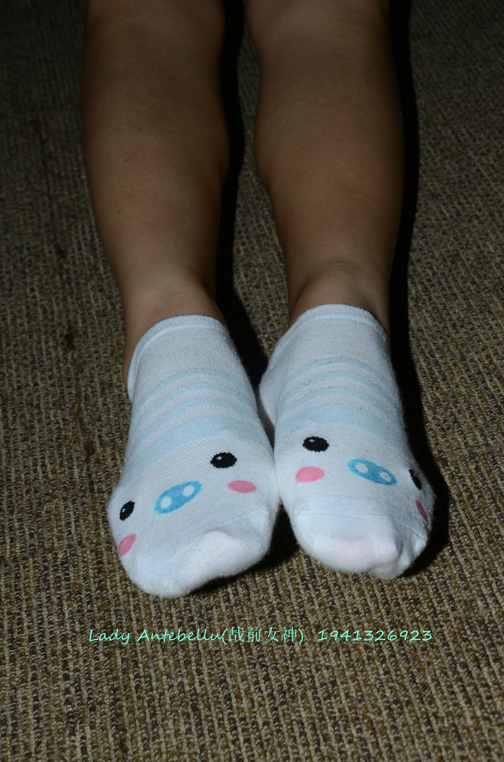 [战前女神] 恋足美腿棉袜女神级摄影套图 064 [62P-157MB]_第1集