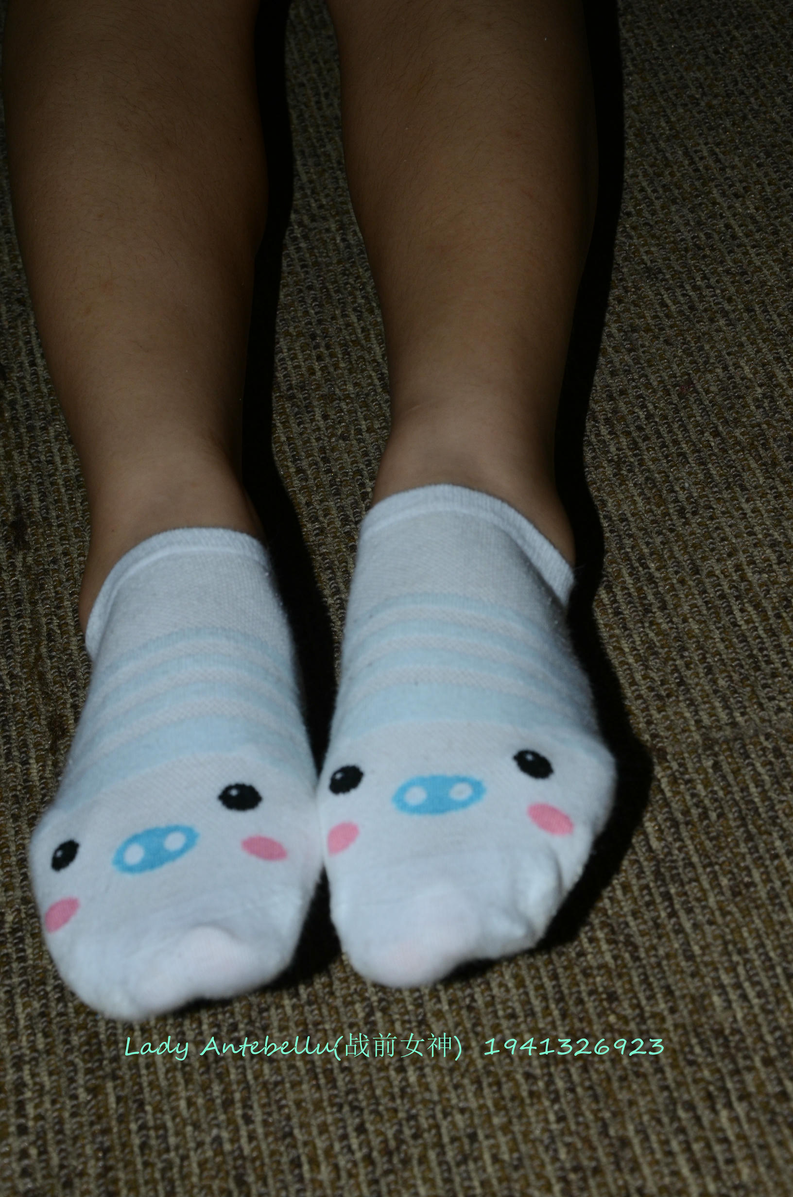 [战前女神] 恋足美腿棉袜女神级摄影套图 064 [62P-157MB]_第1集