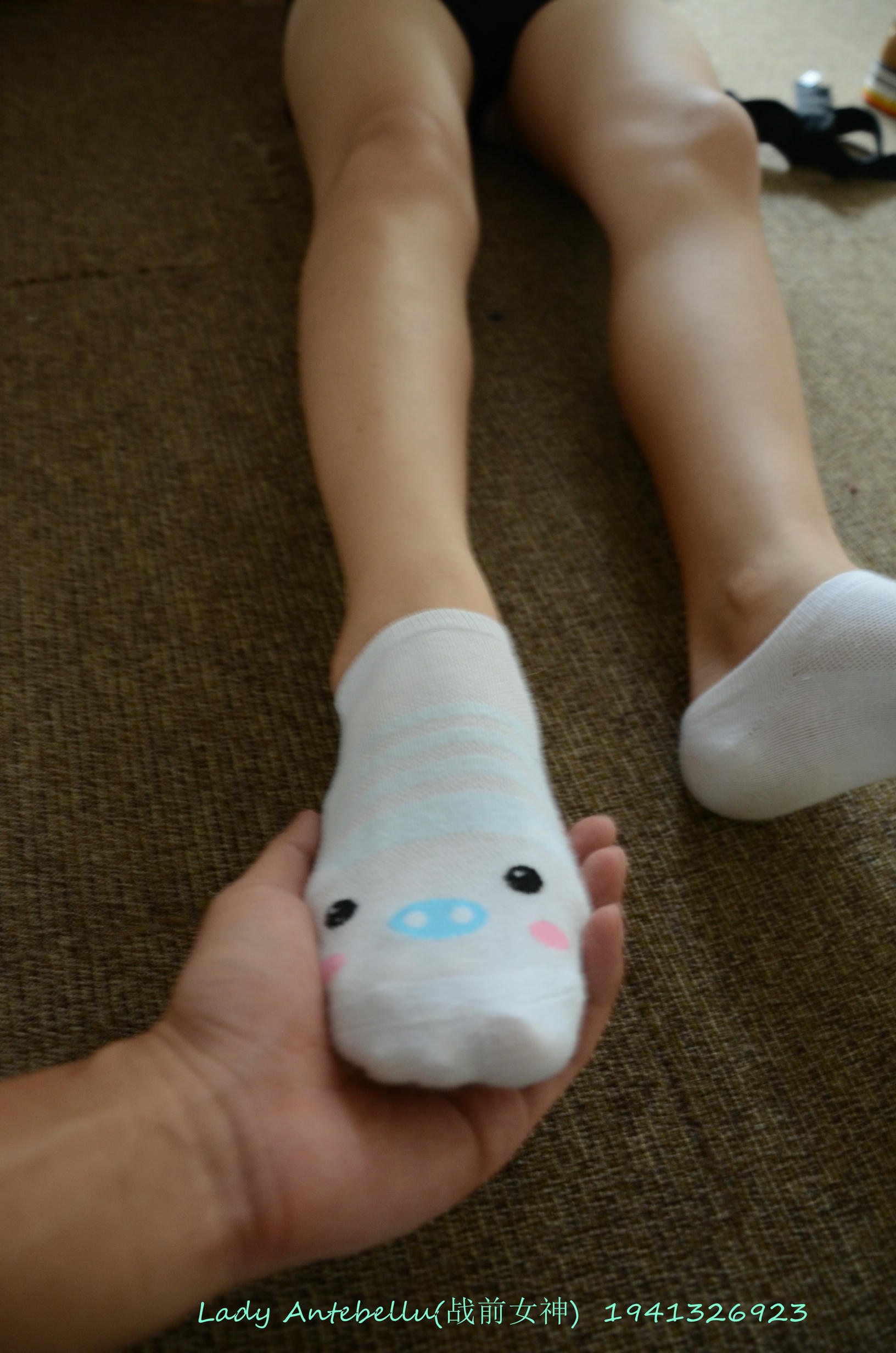 [战前女神] 恋足美腿棉袜女神级摄影套图 064 [62P-157MB]_第2集