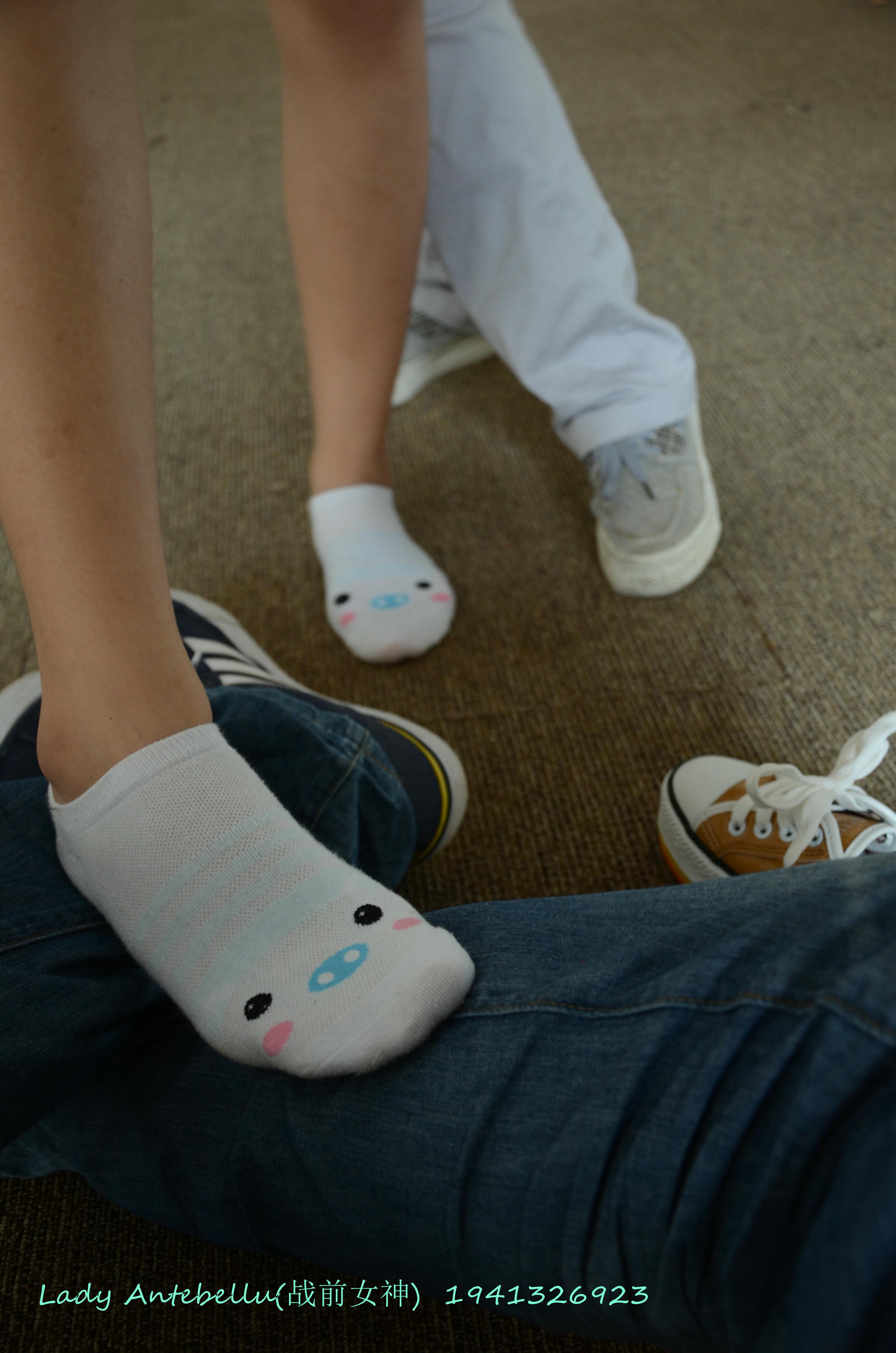 [战前女神] 恋足美腿棉袜女神级摄影套图 064 [62P-157MB]_第2集