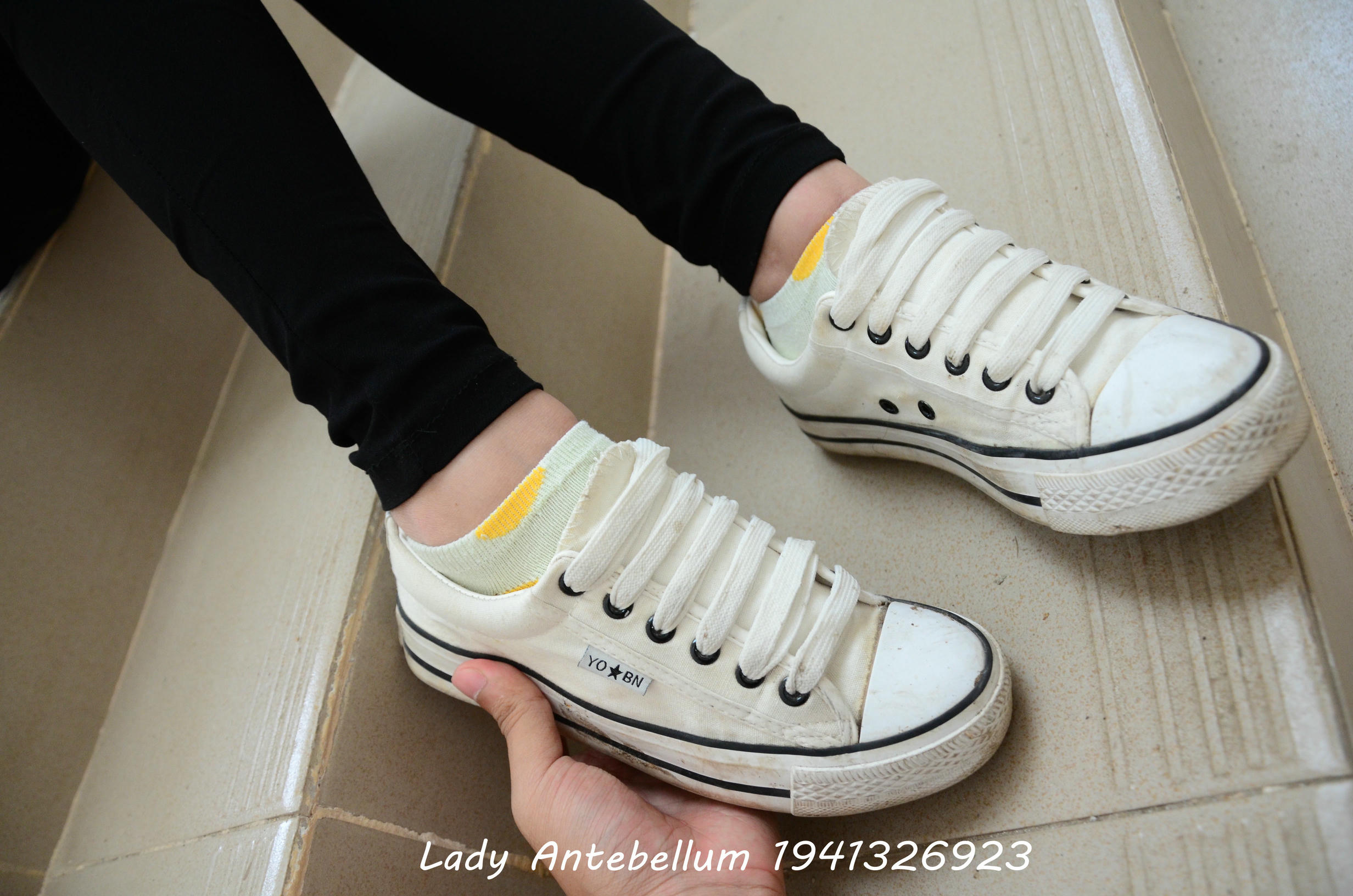 [战前女神] 恋足美腿棉袜女神级摄影套图 066 [58P-92MB]_第2集