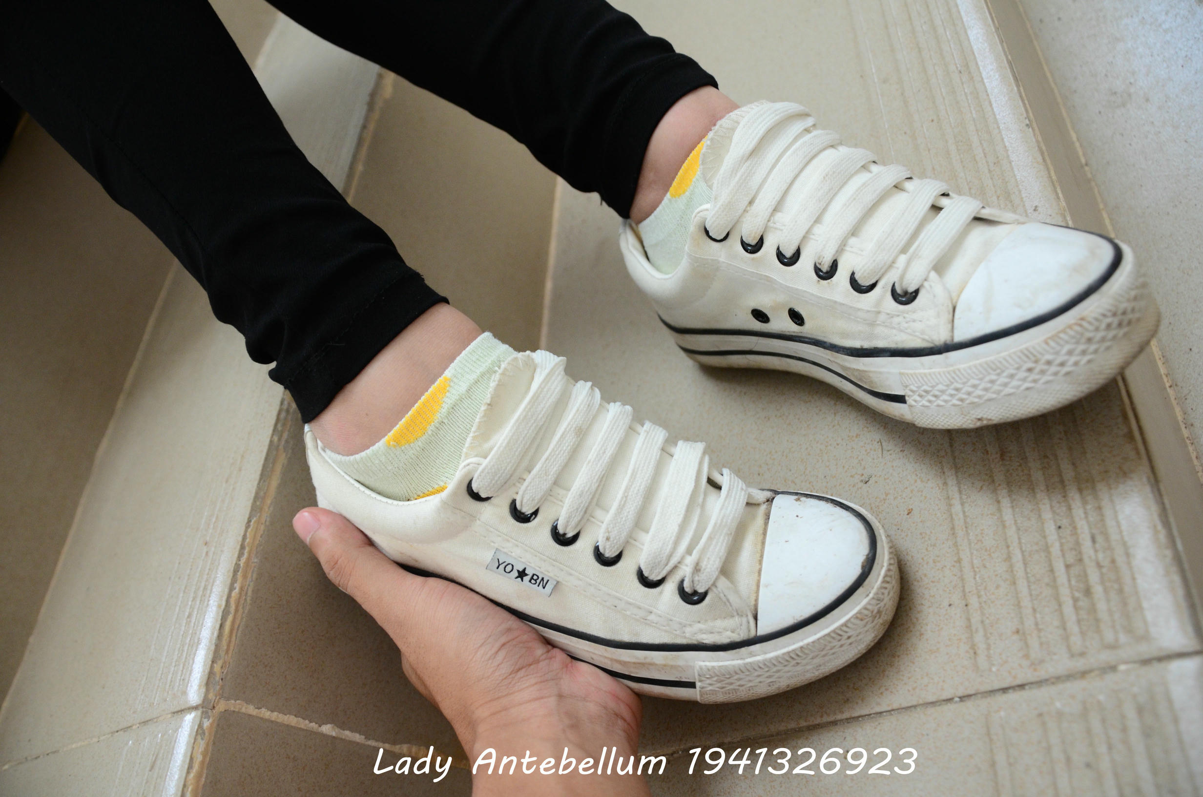 [战前女神] 恋足美腿棉袜女神级摄影套图 066 [58P-92MB]_第2集