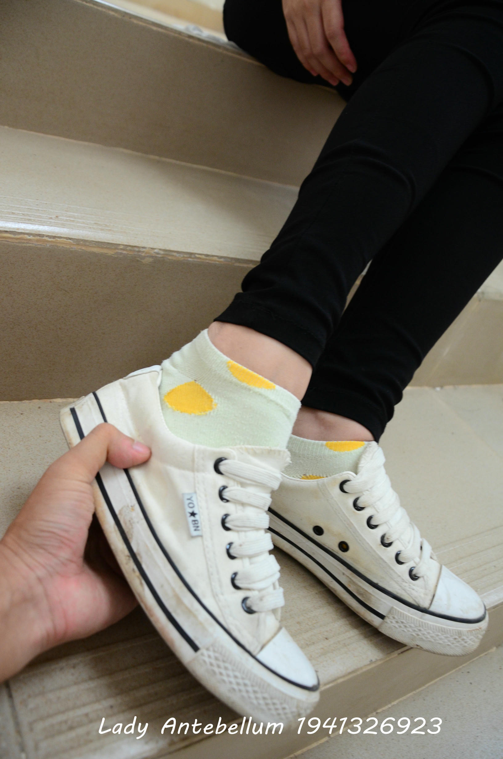 [战前女神] 恋足美腿棉袜女神级摄影套图 066 [58P-92MB]_第2集