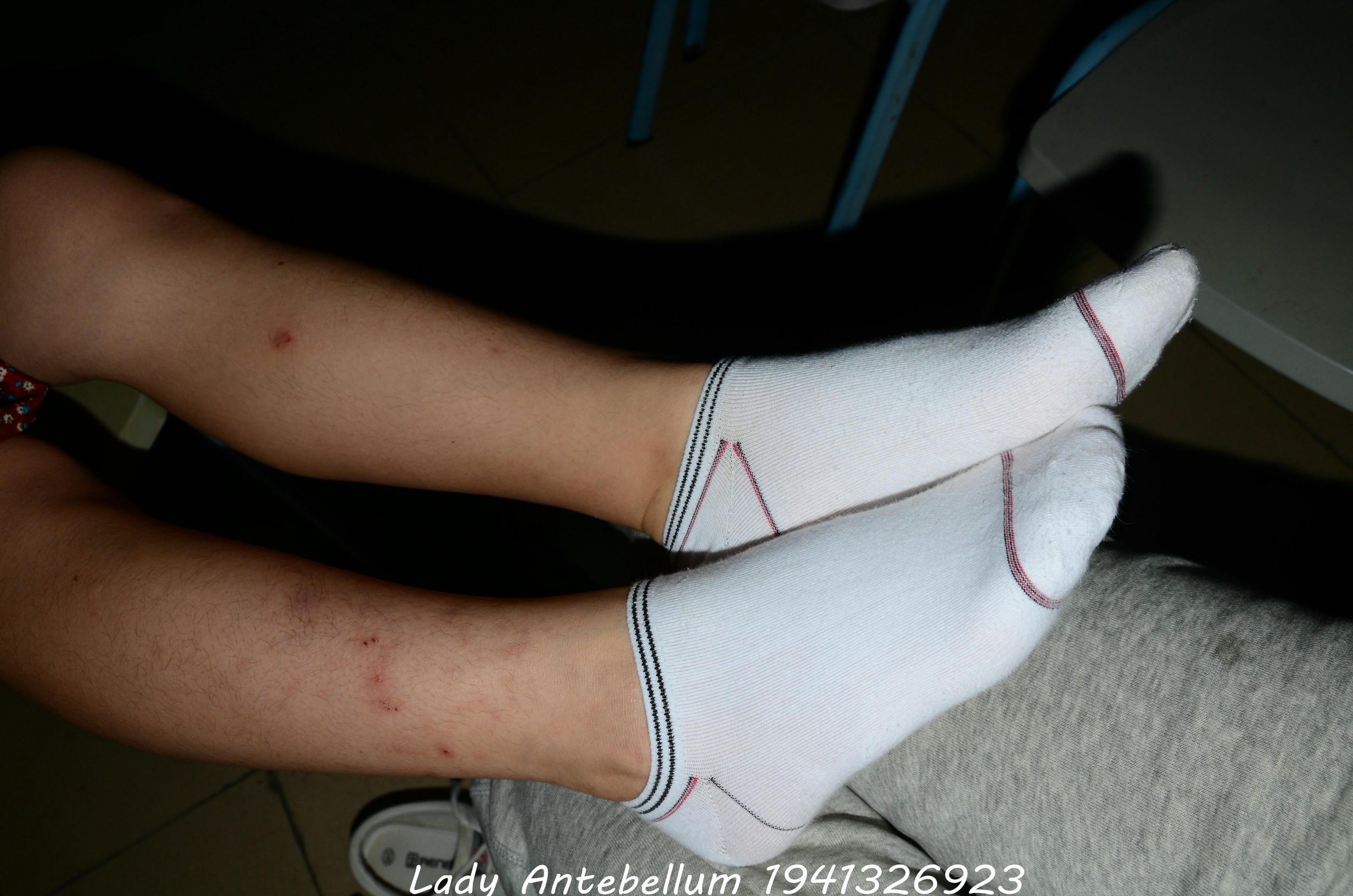 [战前女神] 恋足美腿棉袜女神级摄影套图 068 [62P-91MB]_第3集