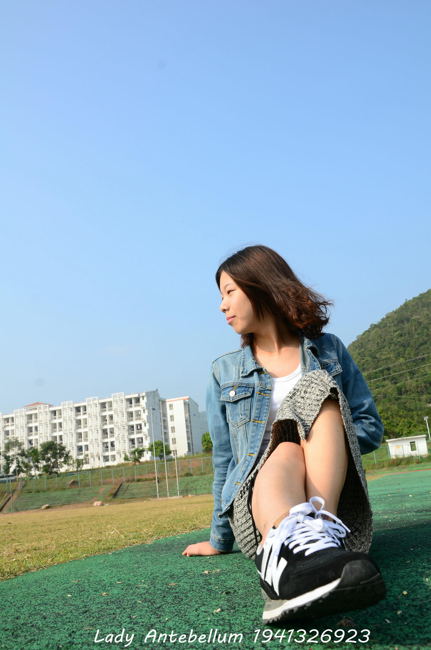 [战前女神] 恋足美腿棉袜女神级摄影套图 007 [89P-246MB]_第1集