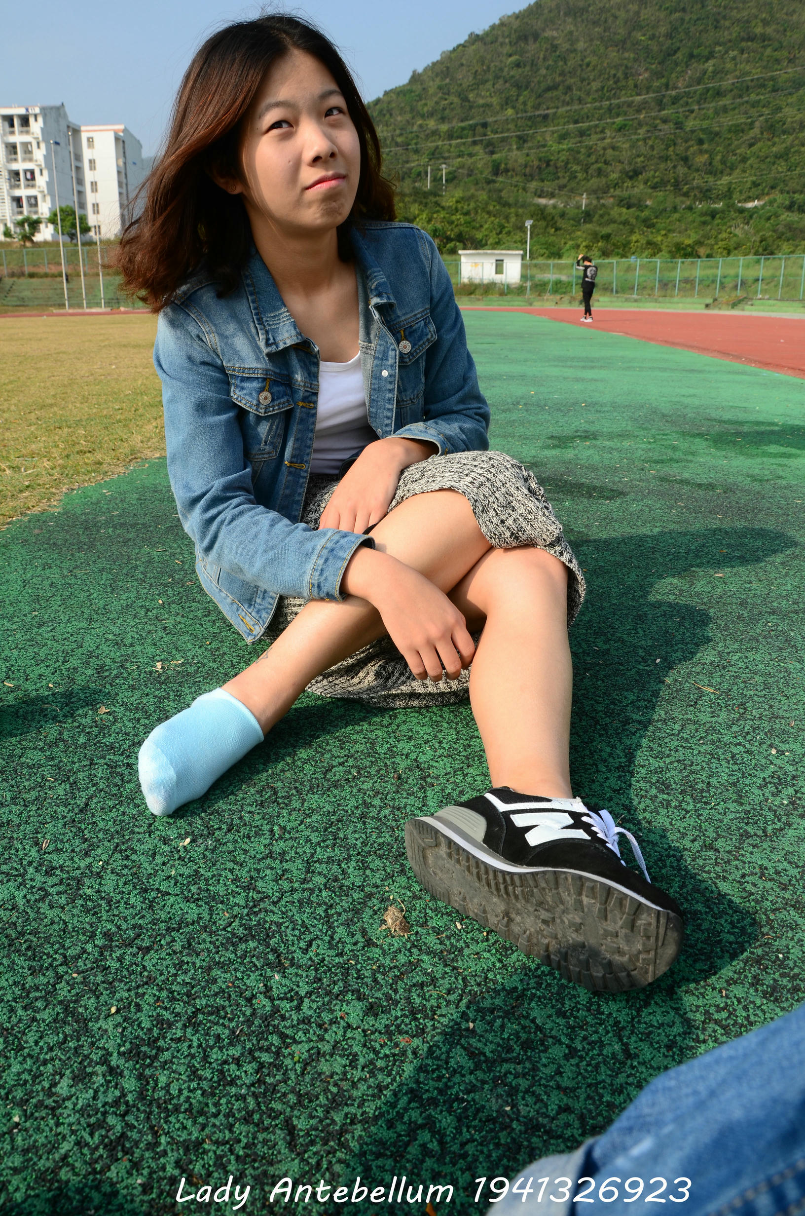 [战前女神] 恋足美腿棉袜女神级摄影套图 007 [89P-246MB]_第2集