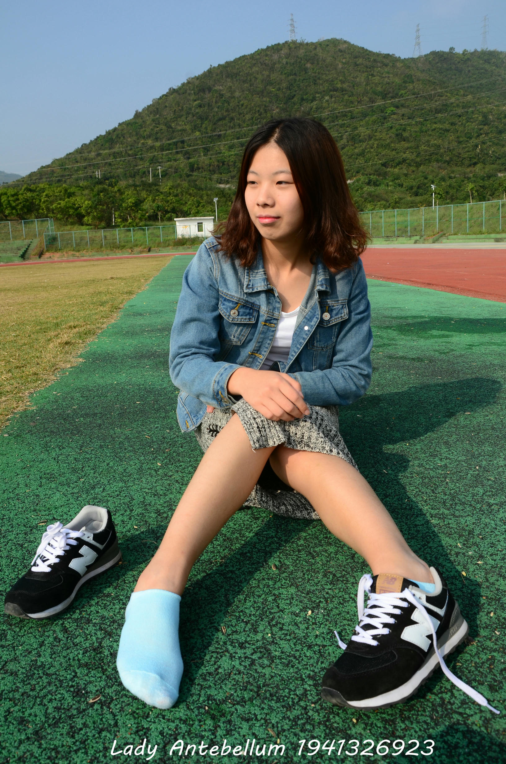 [战前女神] 恋足美腿棉袜女神级摄影套图 007 [89P-246MB]_第2集