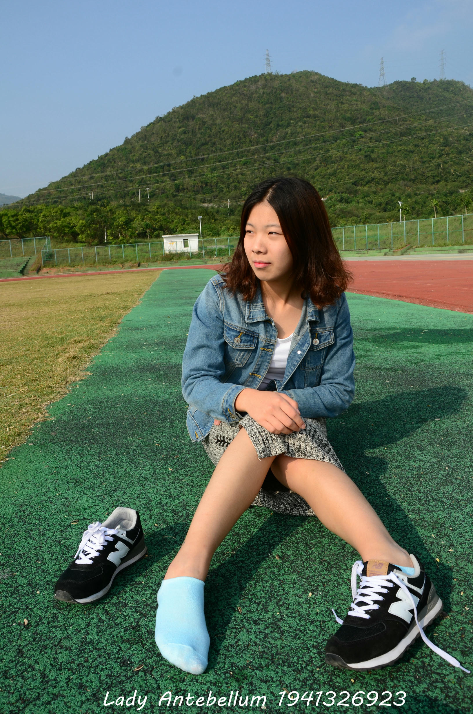 [战前女神] 恋足美腿棉袜女神级摄影套图 007 [89P-246MB]_第2集