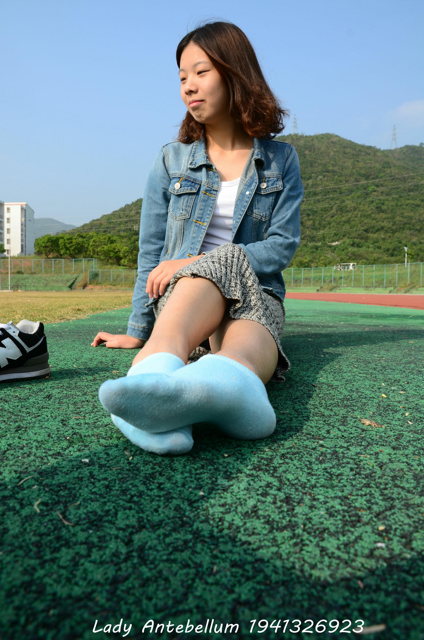 [战前女神] 恋足美腿棉袜女神级摄影套图 007 [89P-246MB]_第3集