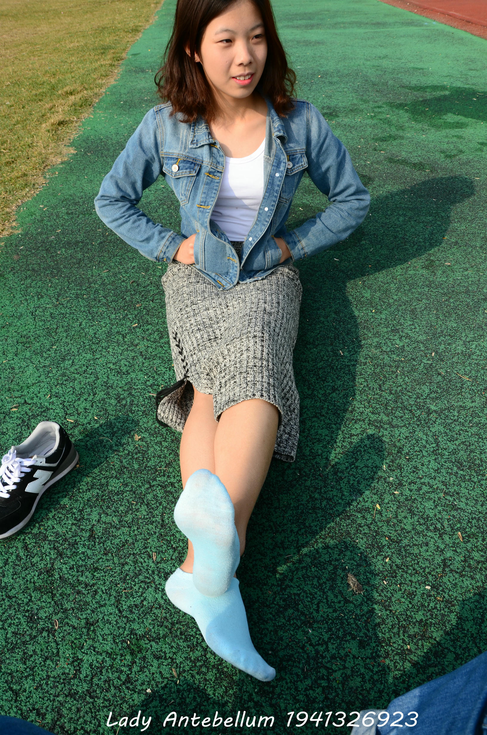 [战前女神] 恋足美腿棉袜女神级摄影套图 007 [89P-246MB]_第3集