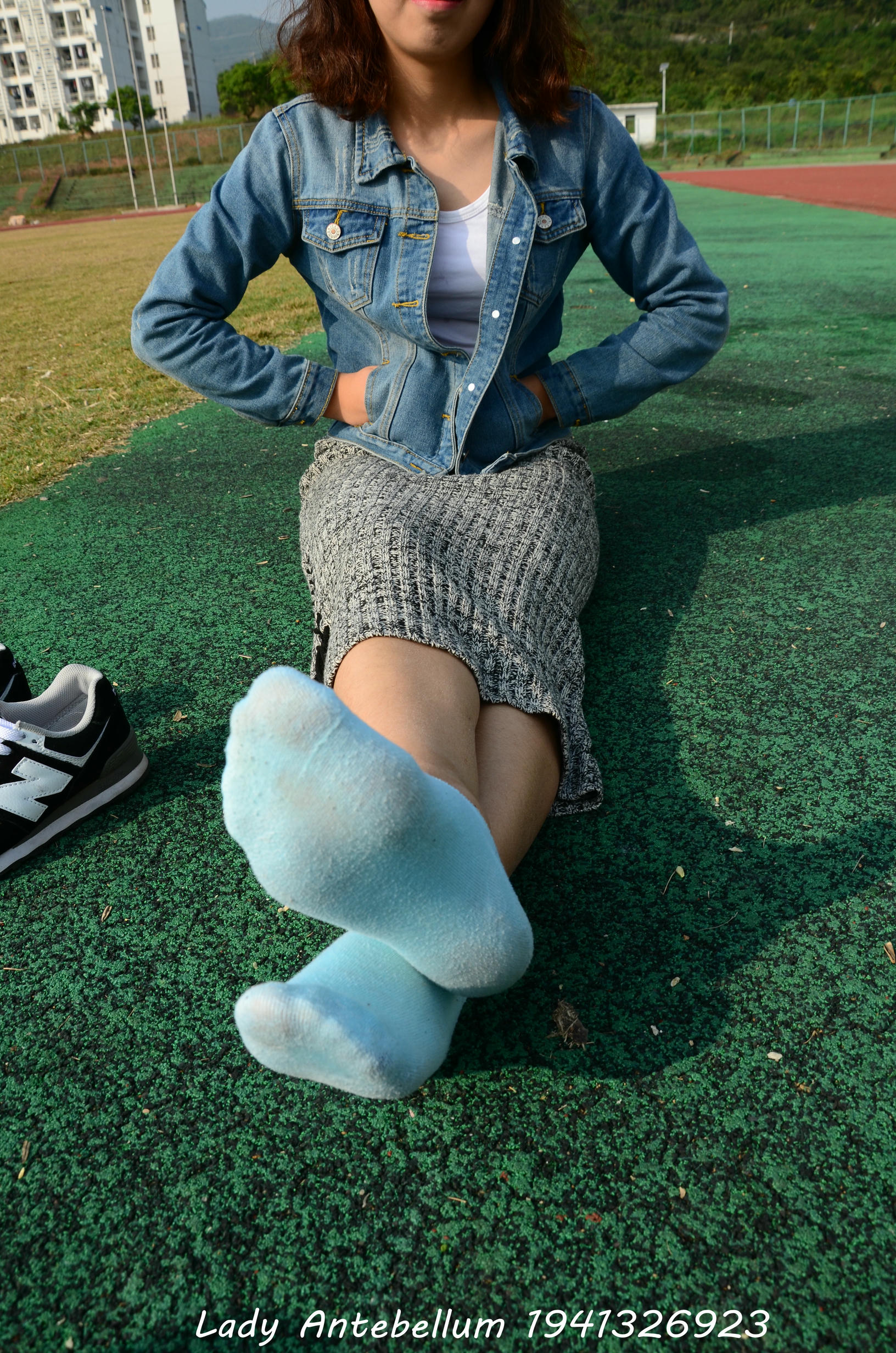 [战前女神] 恋足美腿棉袜女神级摄影套图 007 [89P-246MB]_第3集