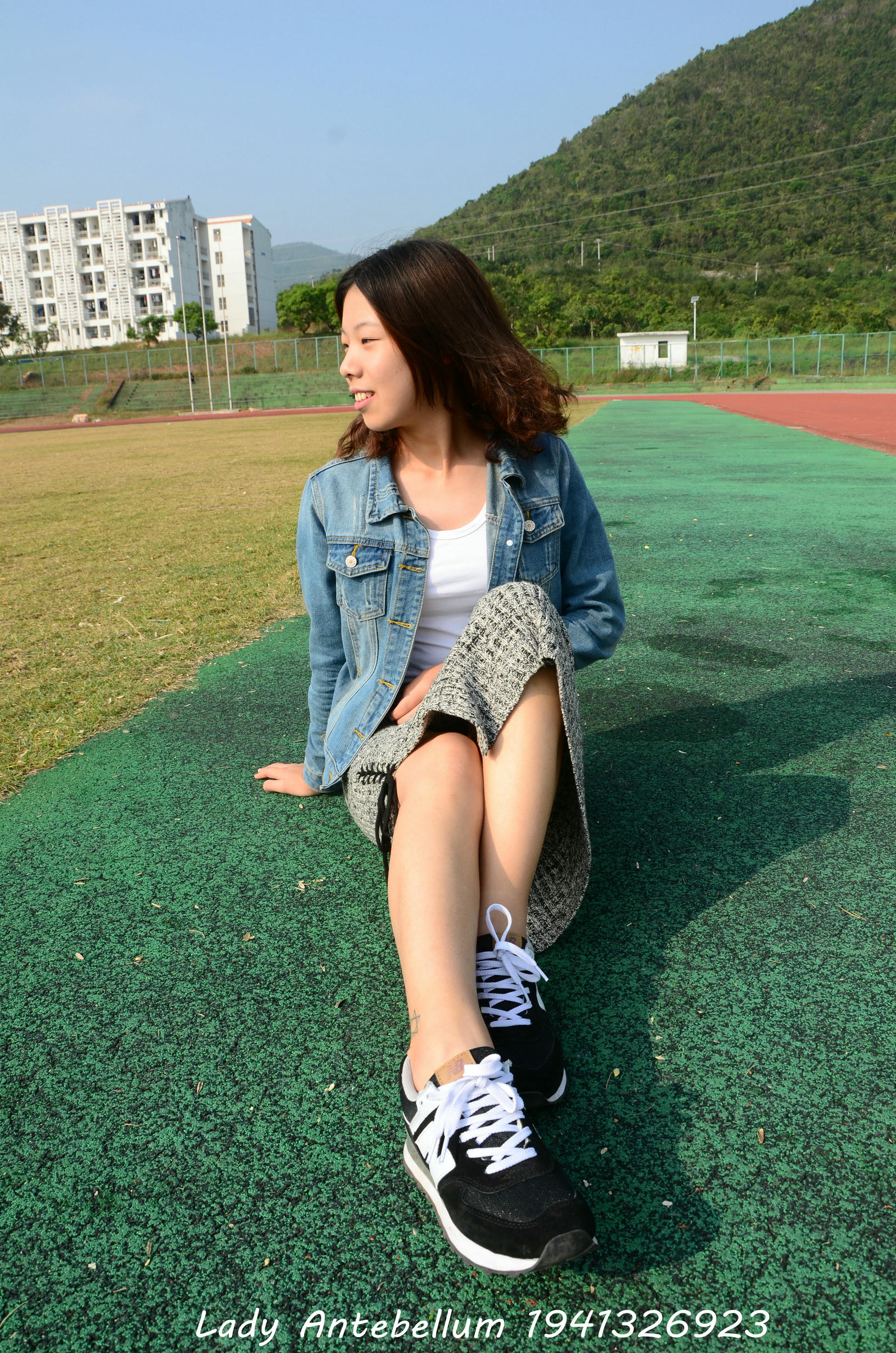 [战前女神] 恋足美腿棉袜女神级摄影套图 007 [89P-246MB]_第1集