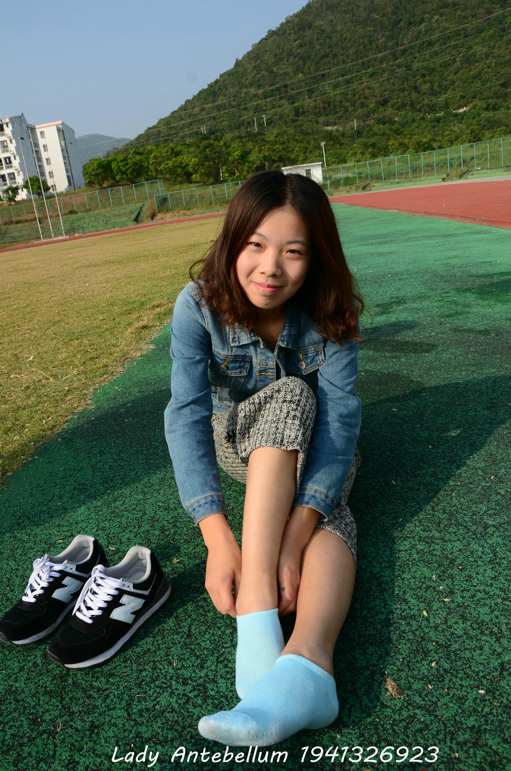 [战前女神] 恋足美腿棉袜女神级摄影套图 007 [89P-246MB]_第4集