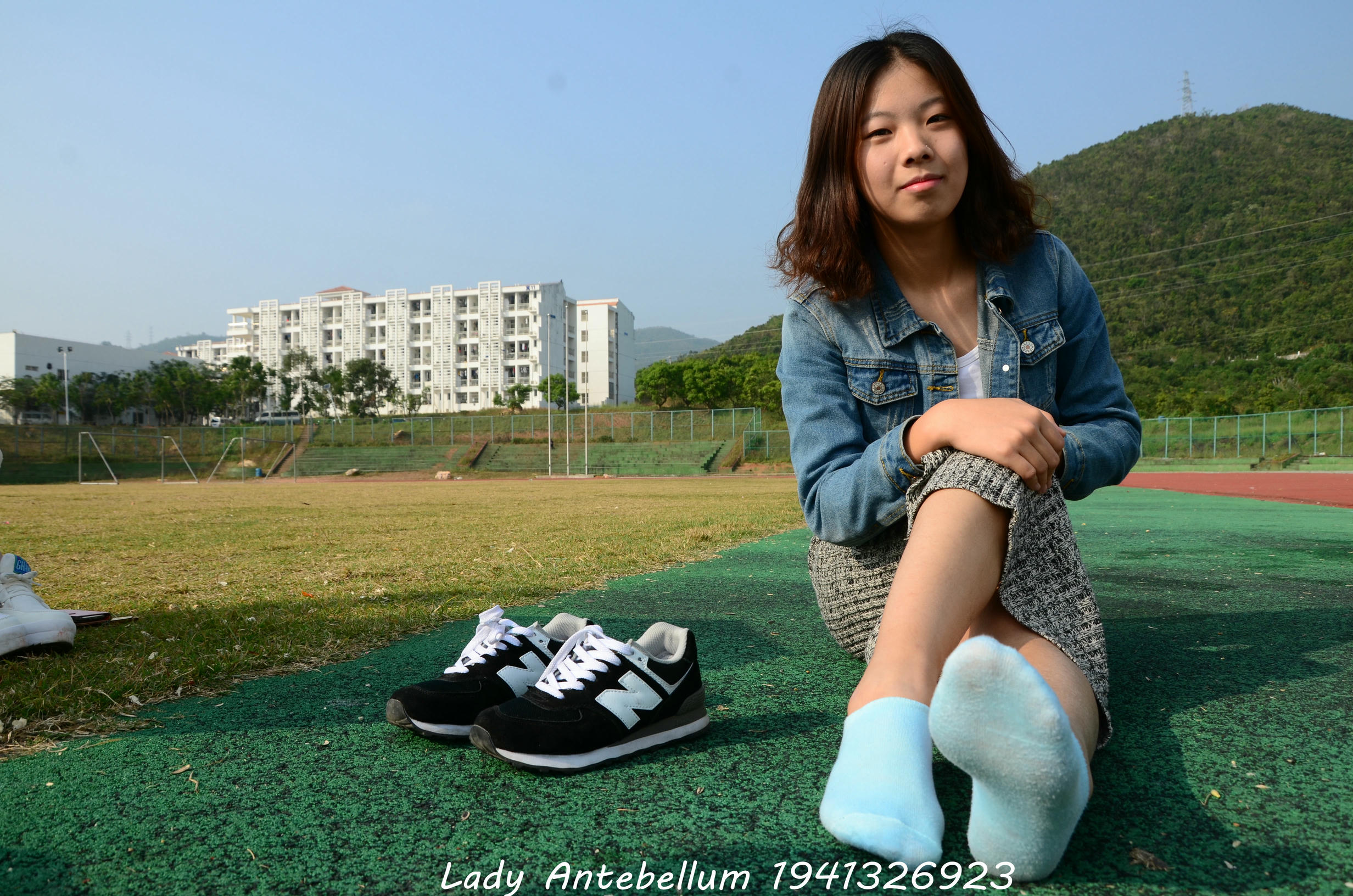 [战前女神] 恋足美腿棉袜女神级摄影套图 007 [89P-246MB]_第4集