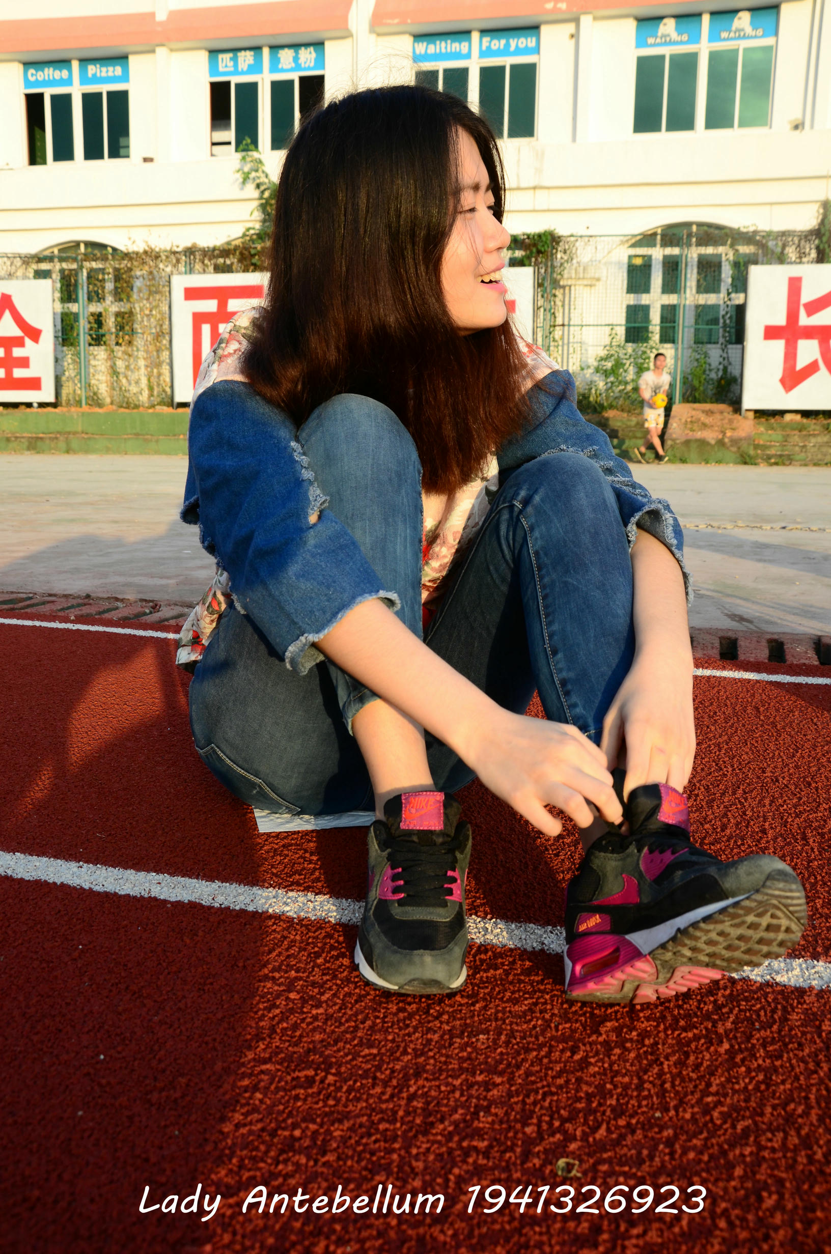 [战前女神] 恋足美腿棉袜女神级摄影套图 072 [72P-150MB]_第1集