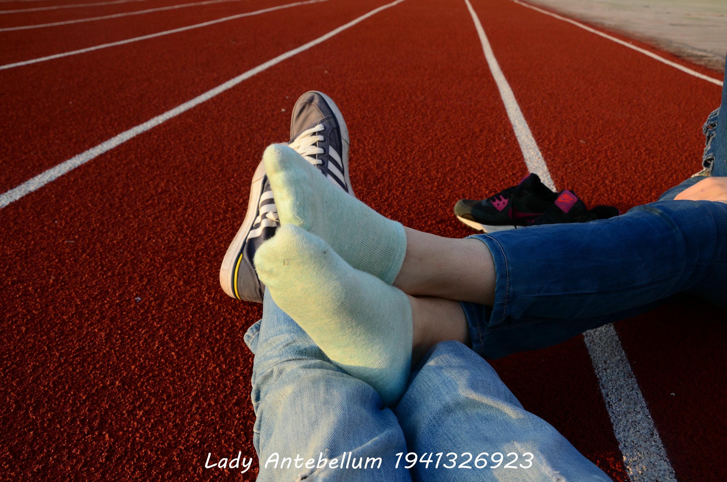 [战前女神] 恋足美腿棉袜女神级摄影套图 072 [72P-150MB]_第3集