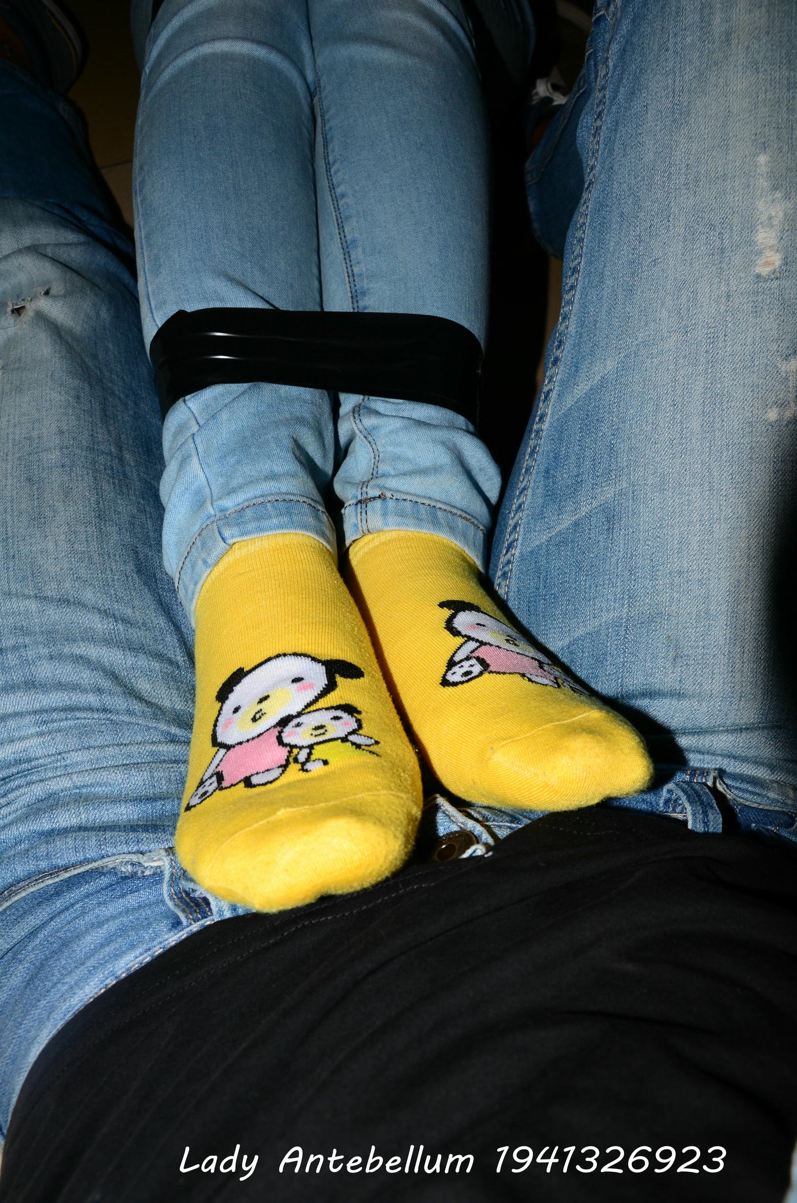 [战前女神] 恋足美腿棉袜女神级摄影套图 073 [71P-150MB]_第2集