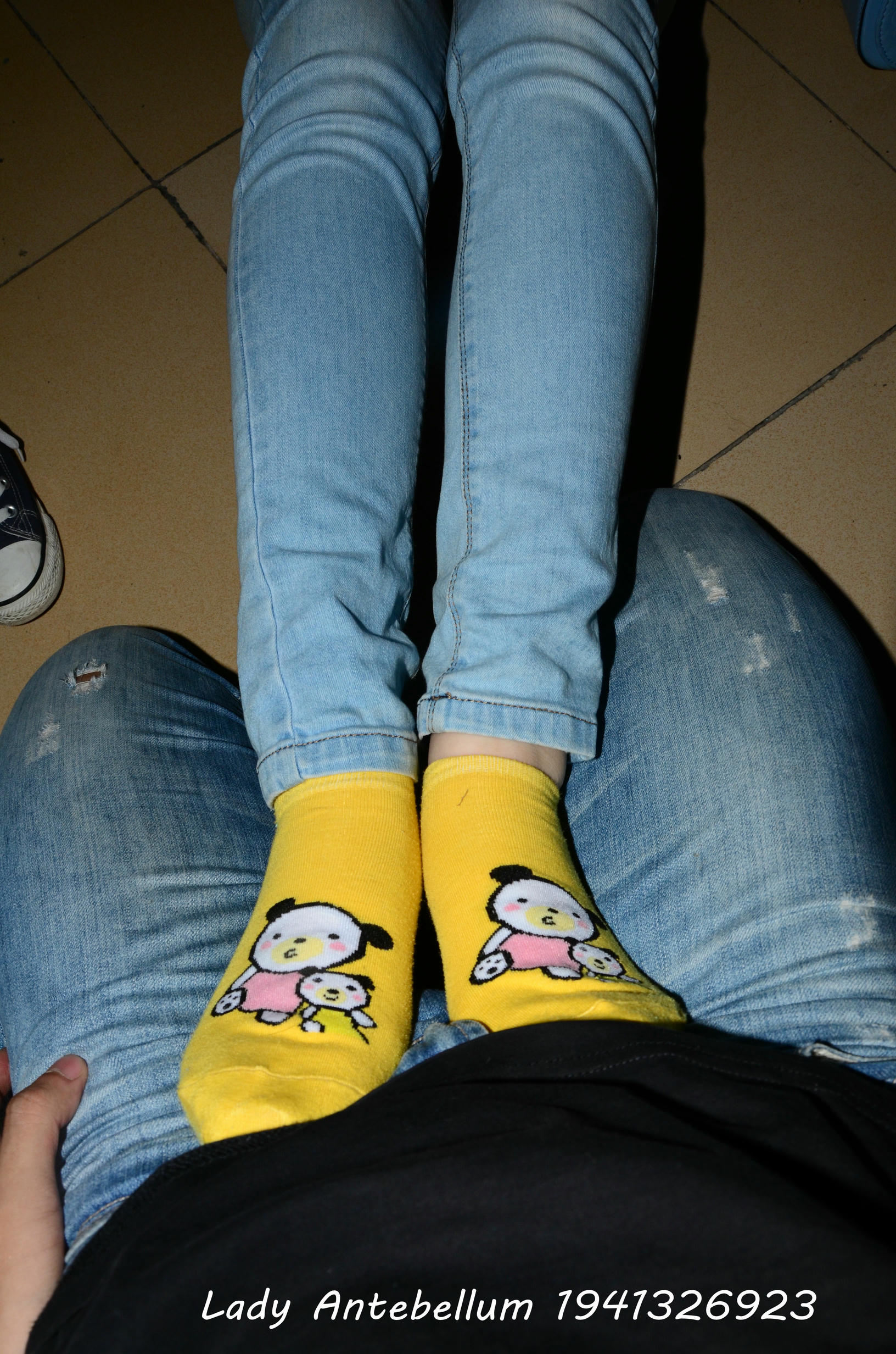 [战前女神] 恋足美腿棉袜女神级摄影套图 073 [71P-150MB]_第3集