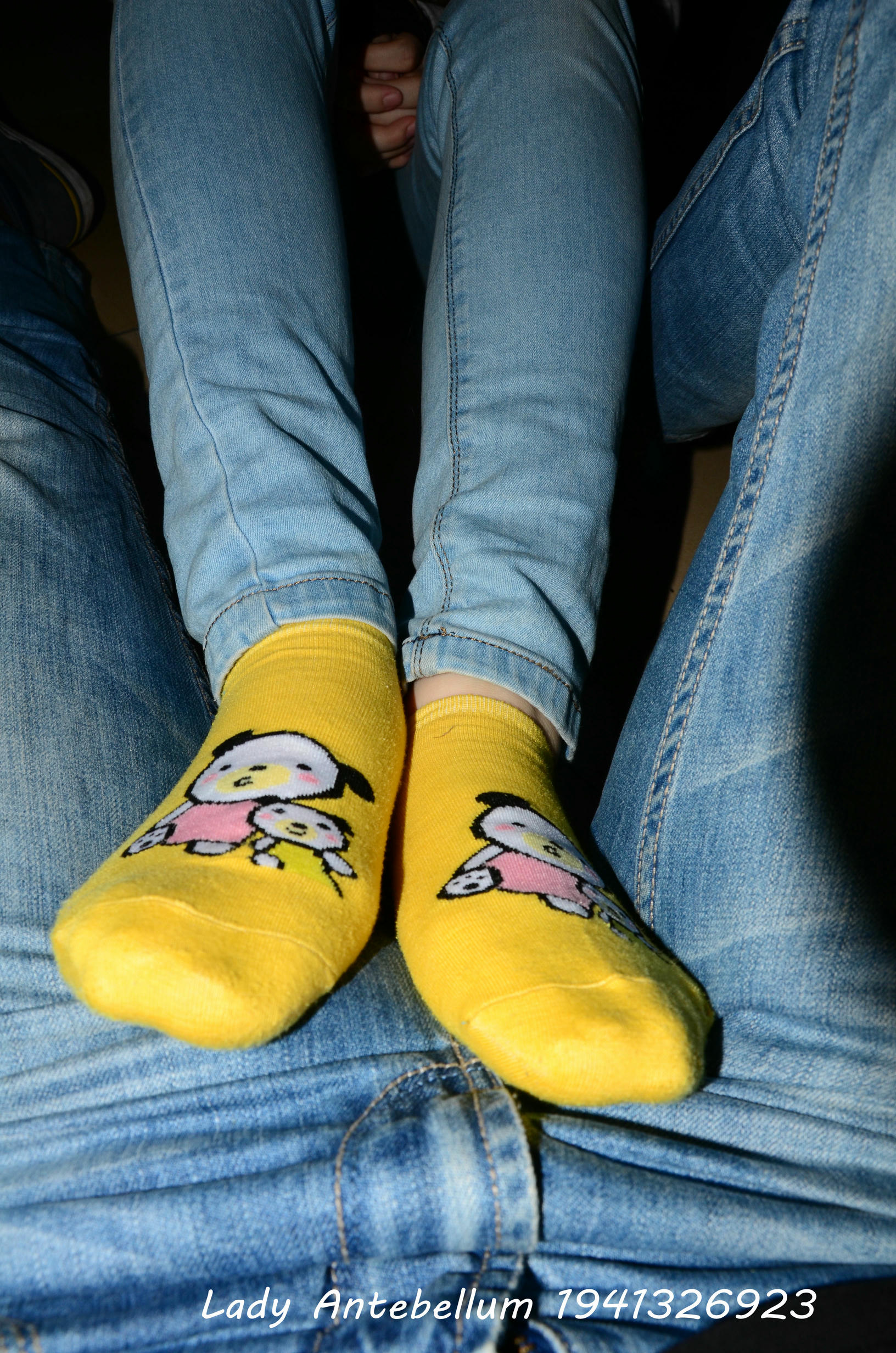 [战前女神] 恋足美腿棉袜女神级摄影套图 073 [71P-150MB]_第3集