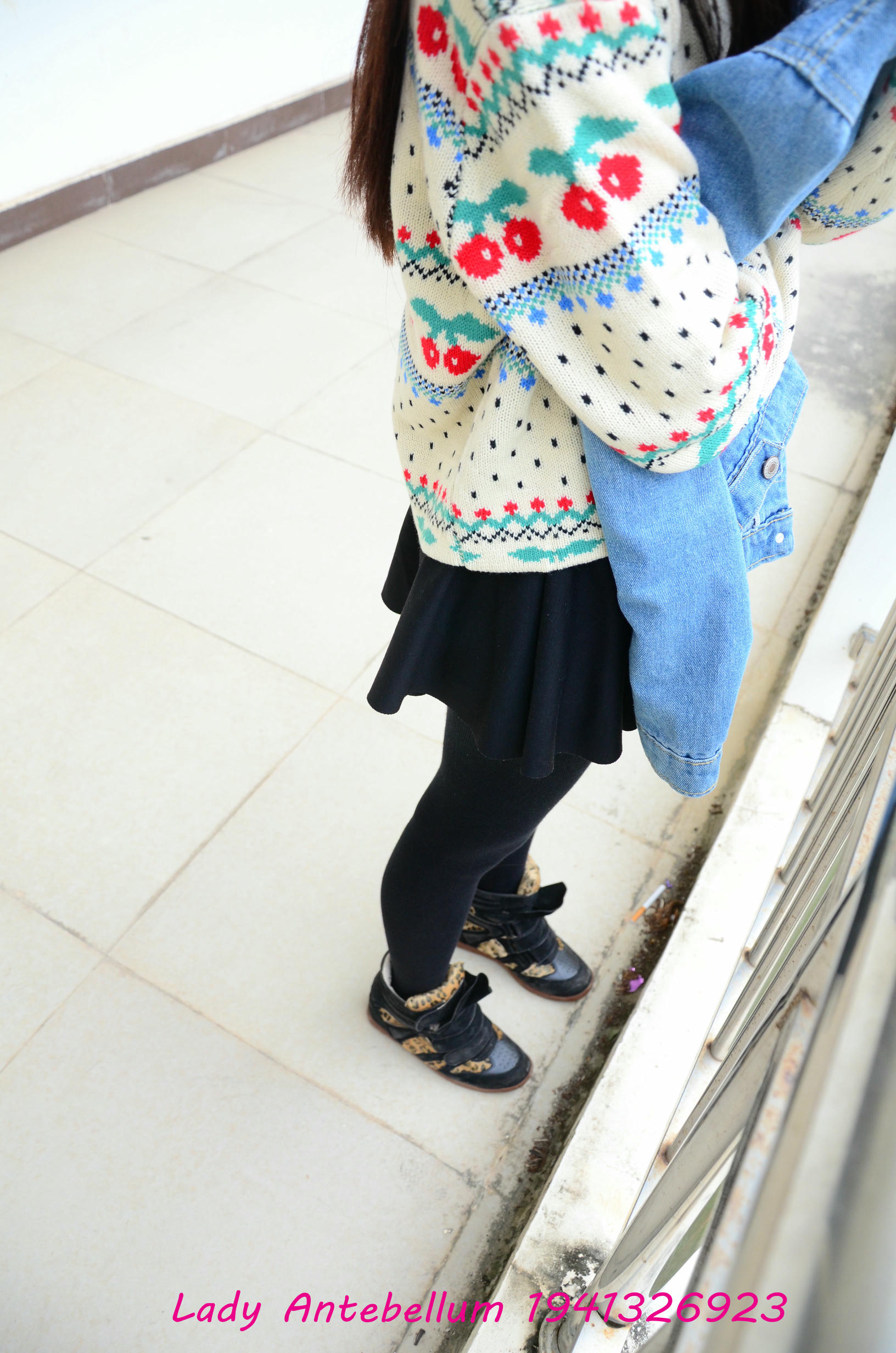 [战前女神] 恋足美腿棉袜女神级摄影套图 074 [89P-183MB]_第1集