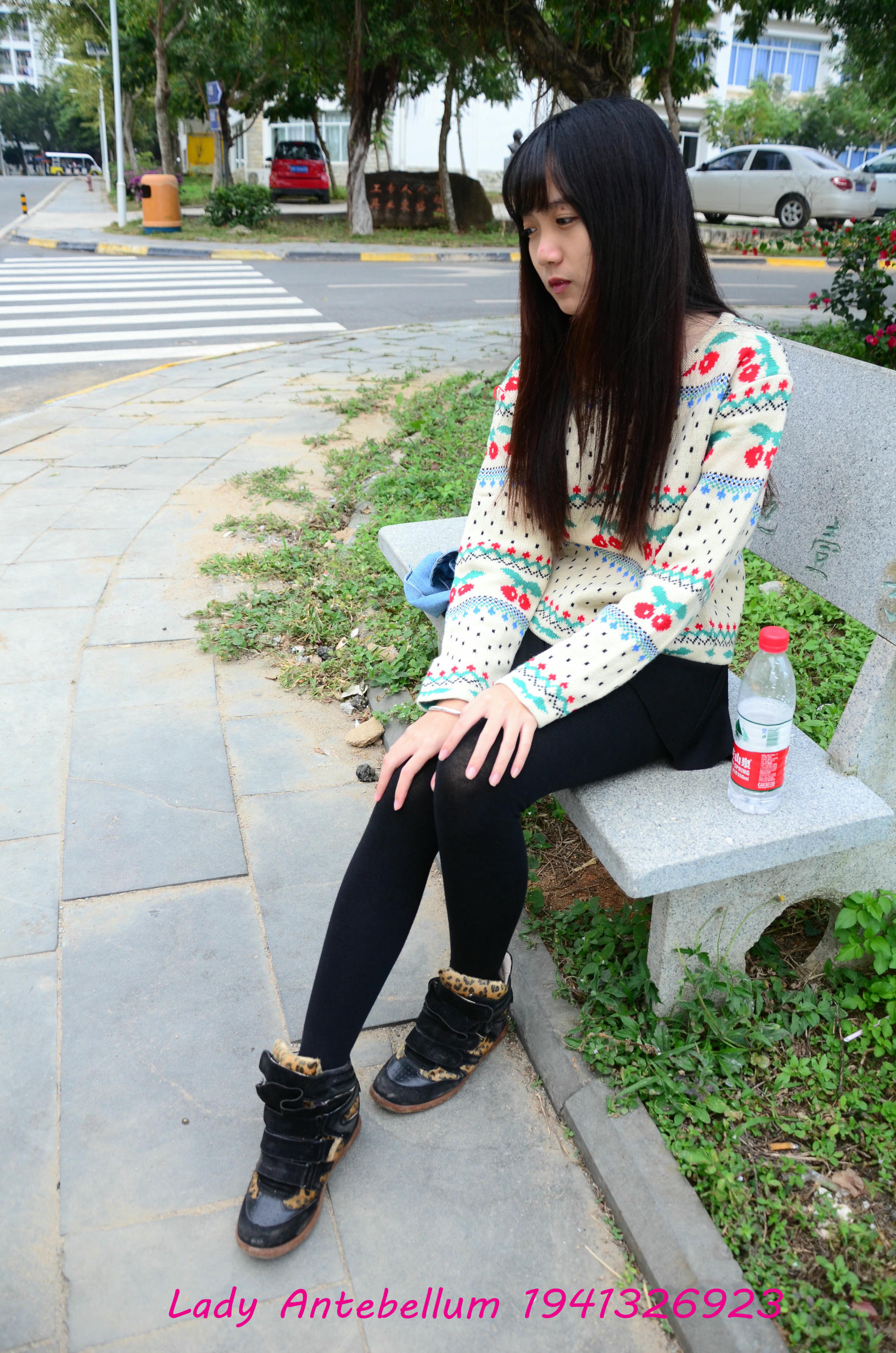 [战前女神] 恋足美腿棉袜女神级摄影套图 074 [89P-183MB]_第2集