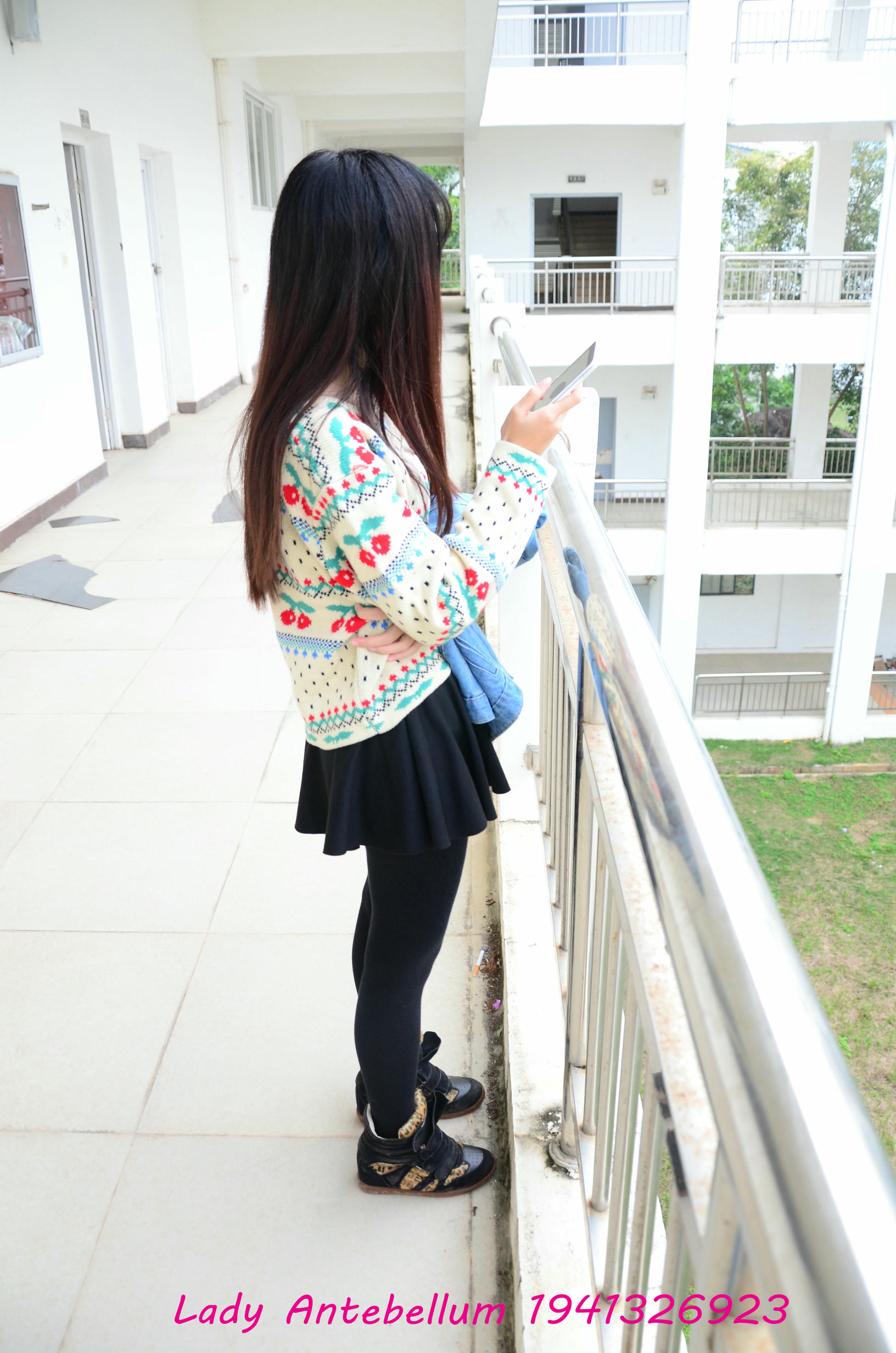 [战前女神] 恋足美腿棉袜女神级摄影套图 074 [89P-183MB]_第1集