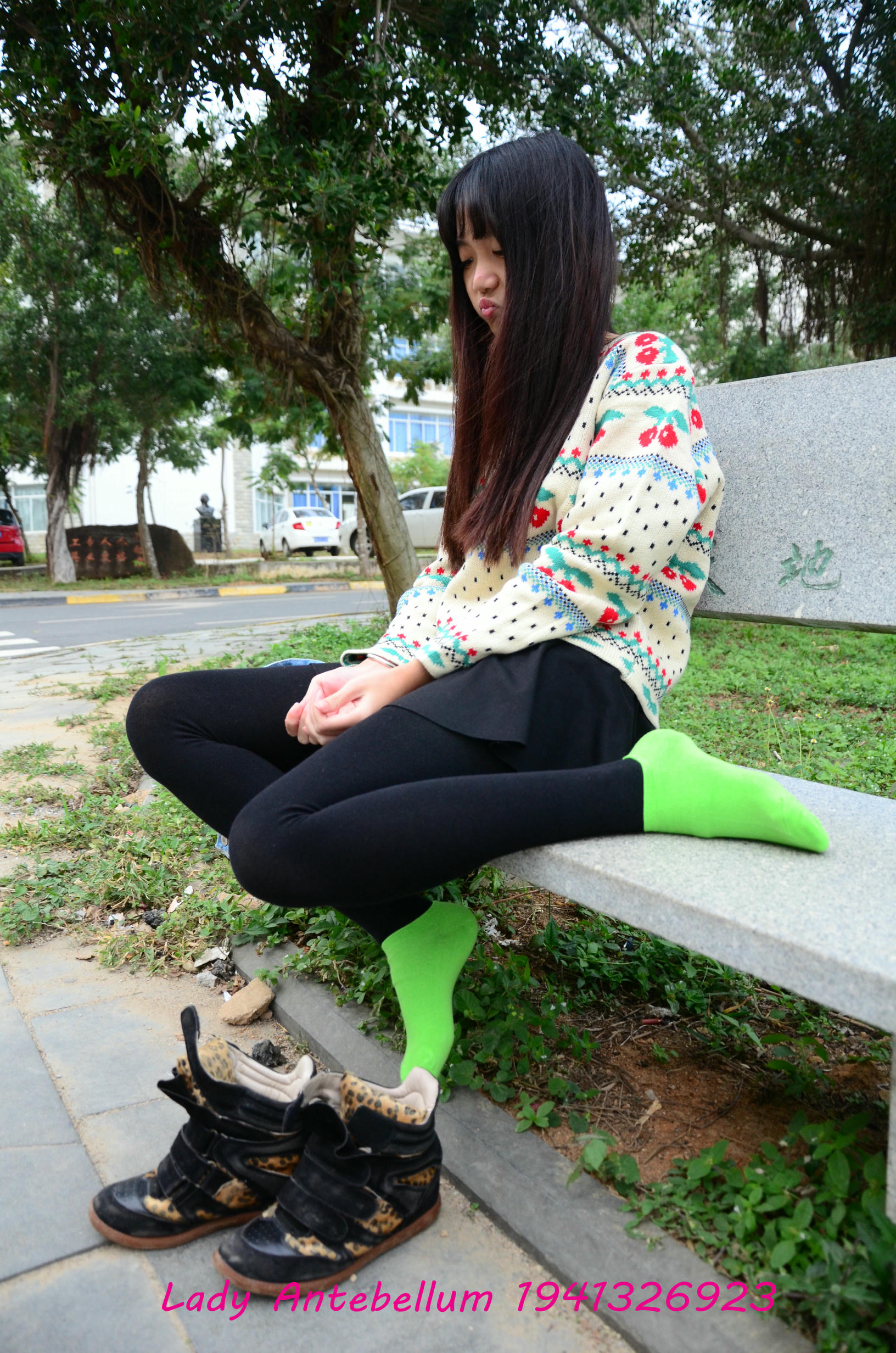 [战前女神] 恋足美腿棉袜女神级摄影套图 074 [89P-183MB]_第3集