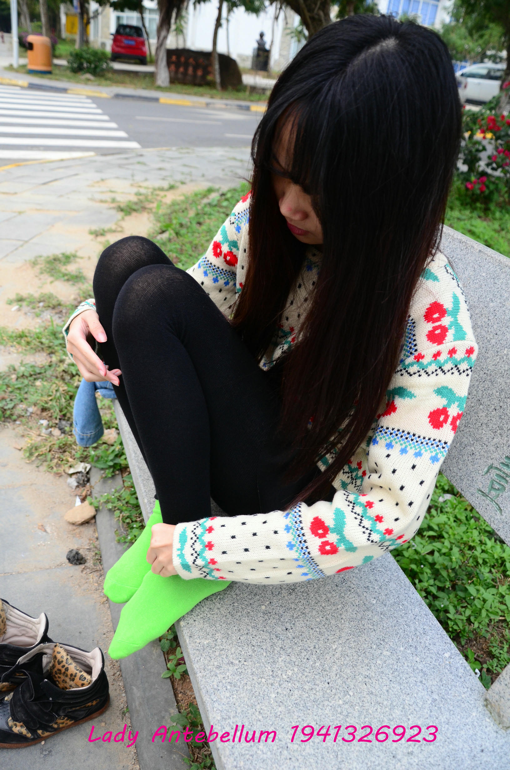 [战前女神] 恋足美腿棉袜女神级摄影套图 074 [89P-183MB]_第4集