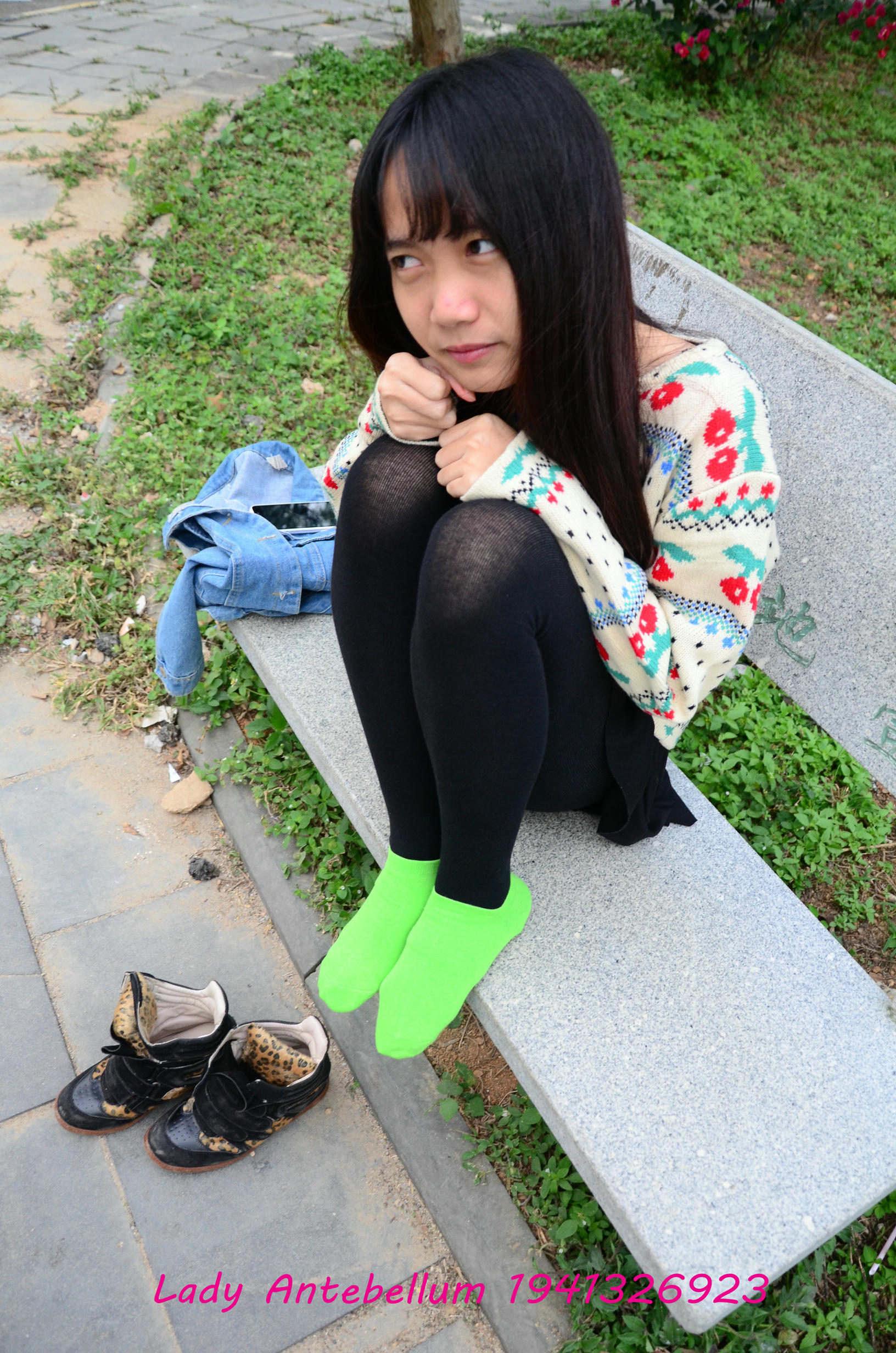 [战前女神] 恋足美腿棉袜女神级摄影套图 074 [89P-183MB]_第4集