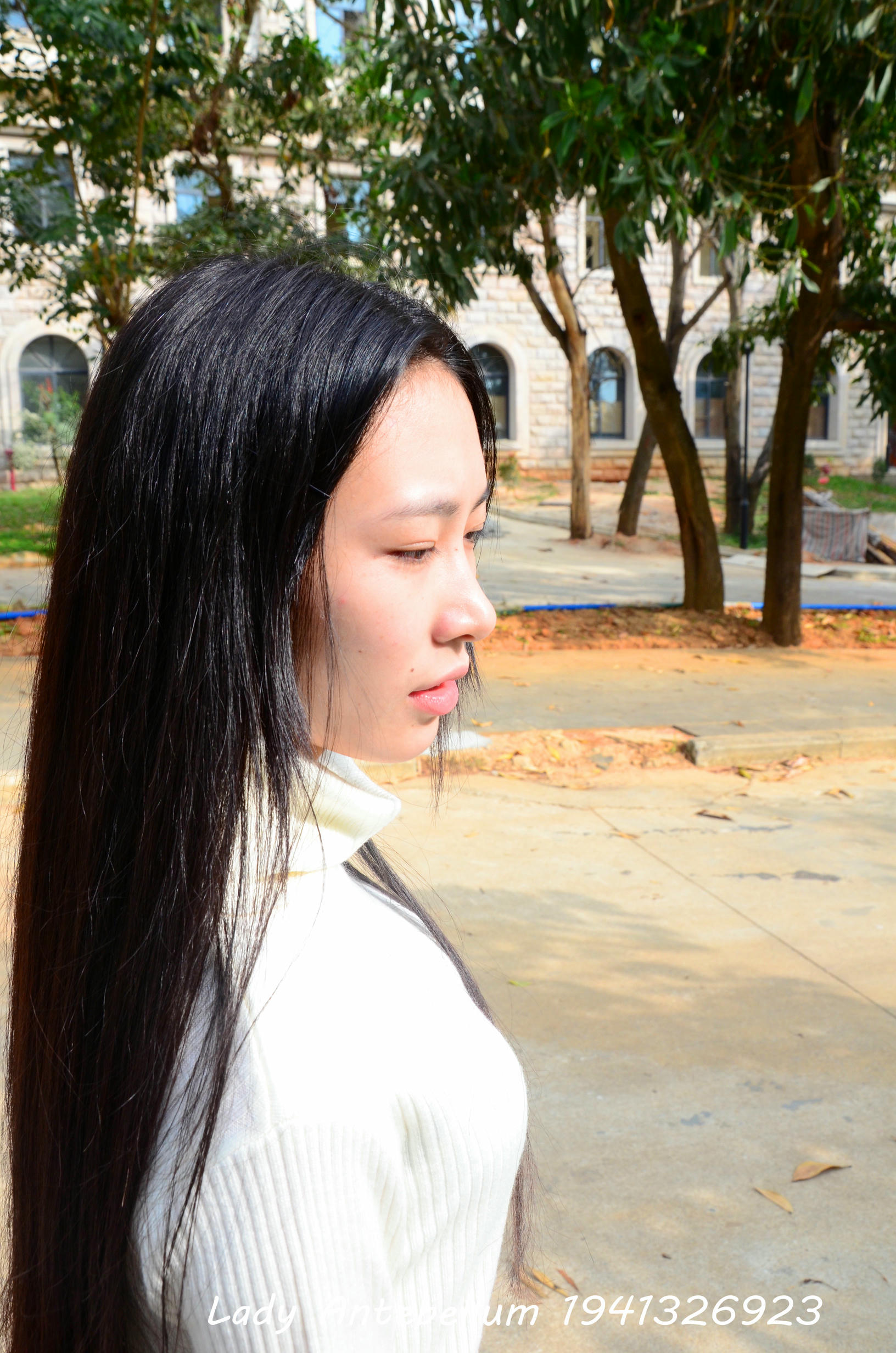 [战前女神] 恋足美腿棉袜女神级摄影套图 075 [109P-218MB]_第1集