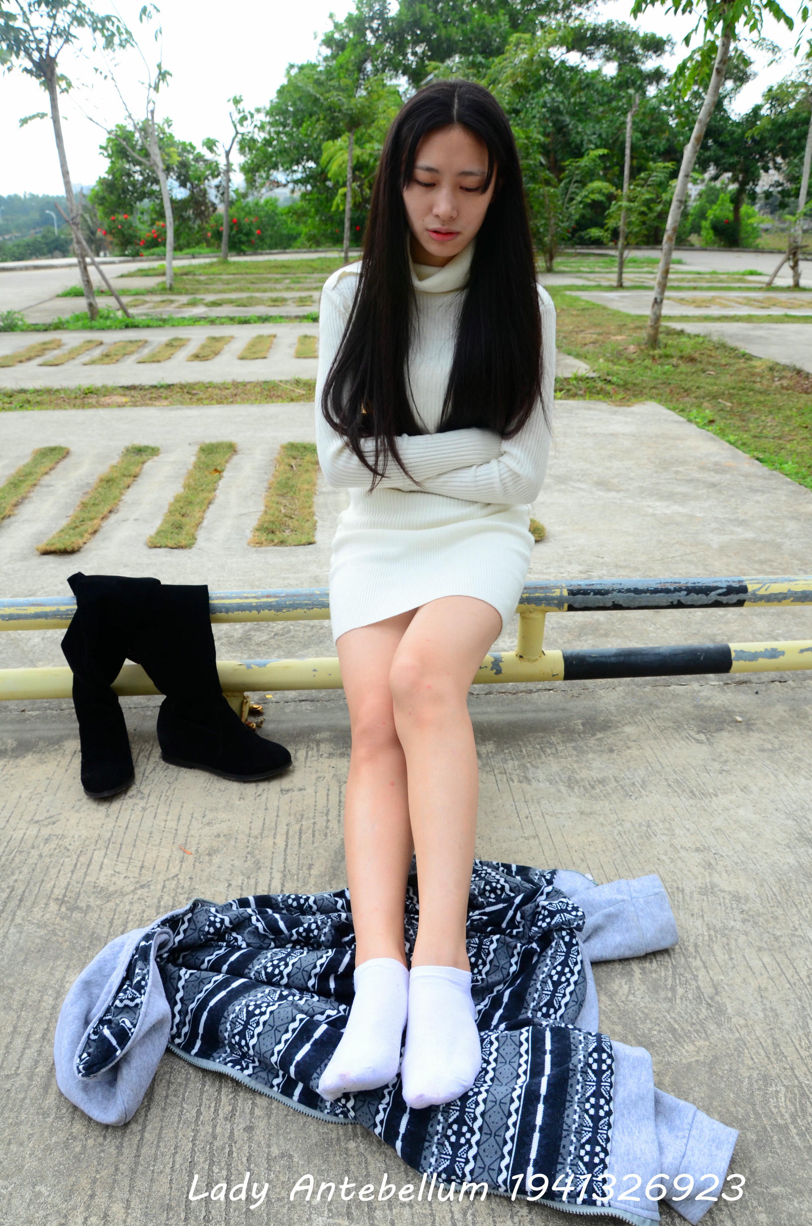 [战前女神] 恋足美腿棉袜女神级摄影套图 075 [109P-218MB]_第3集