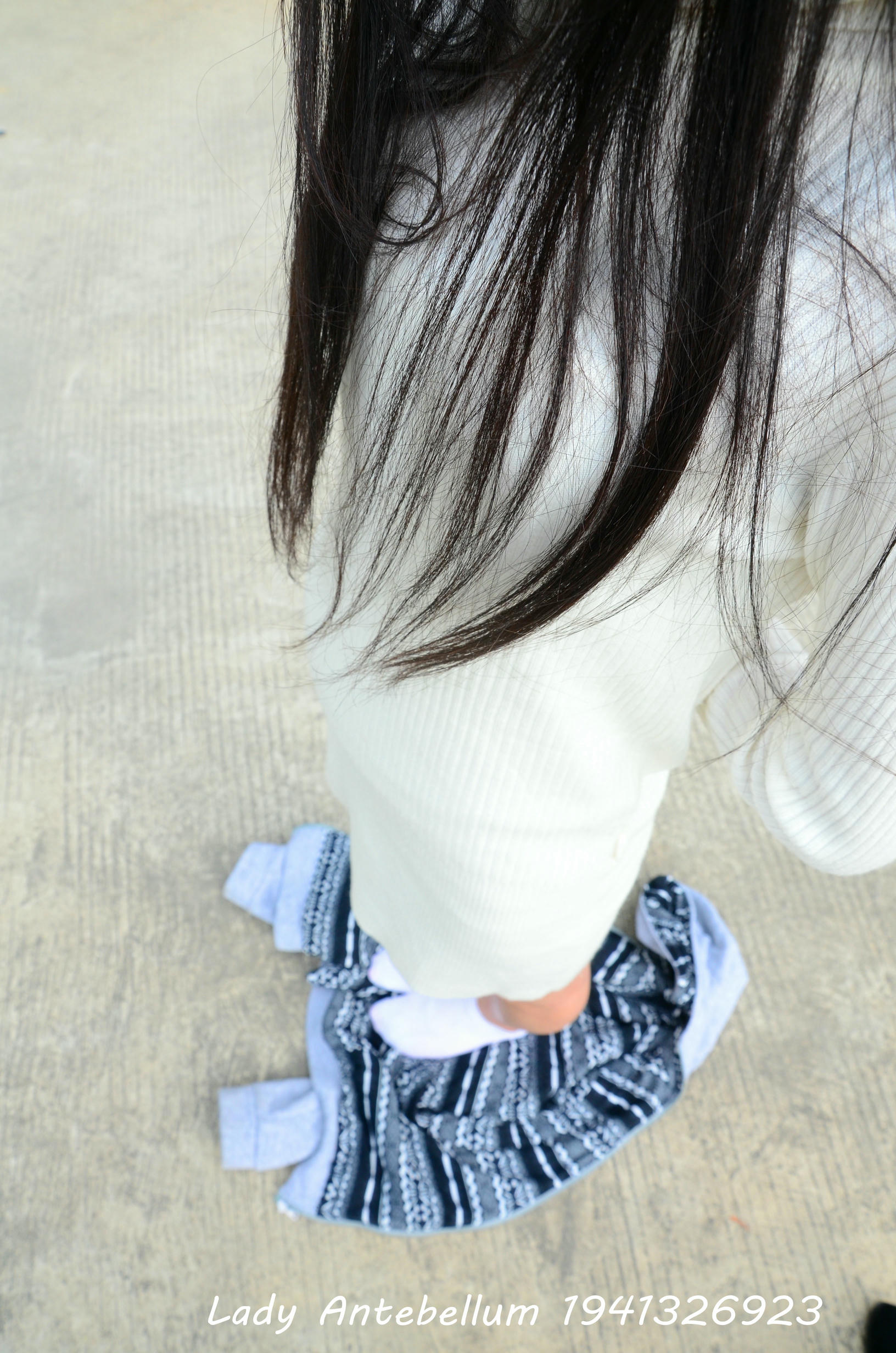 [战前女神] 恋足美腿棉袜女神级摄影套图 075 [109P-218MB]_第4集