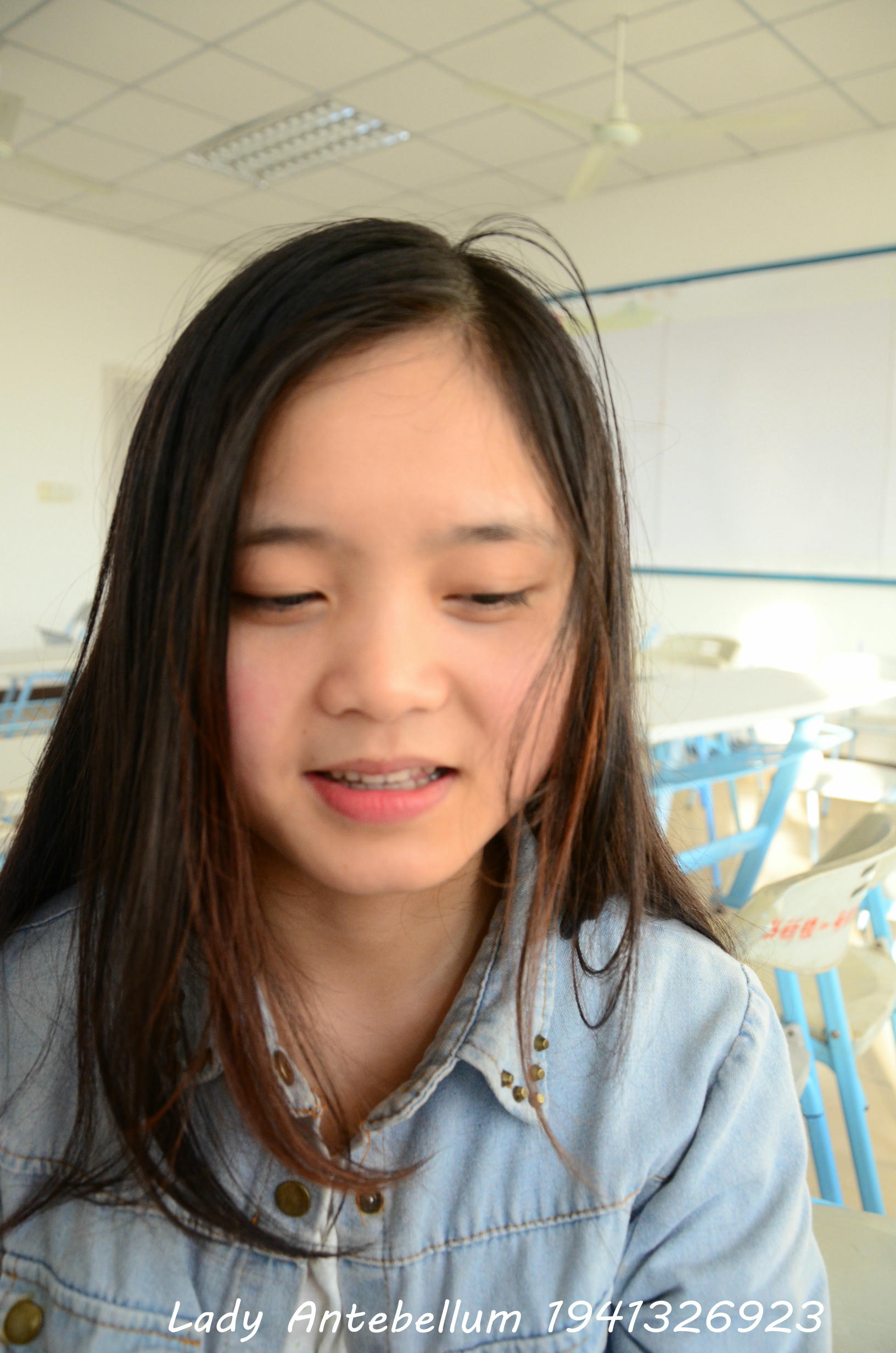 [战前女神] 恋足美腿棉袜女神级摄影套图 076 [52P-78MB]_第2集