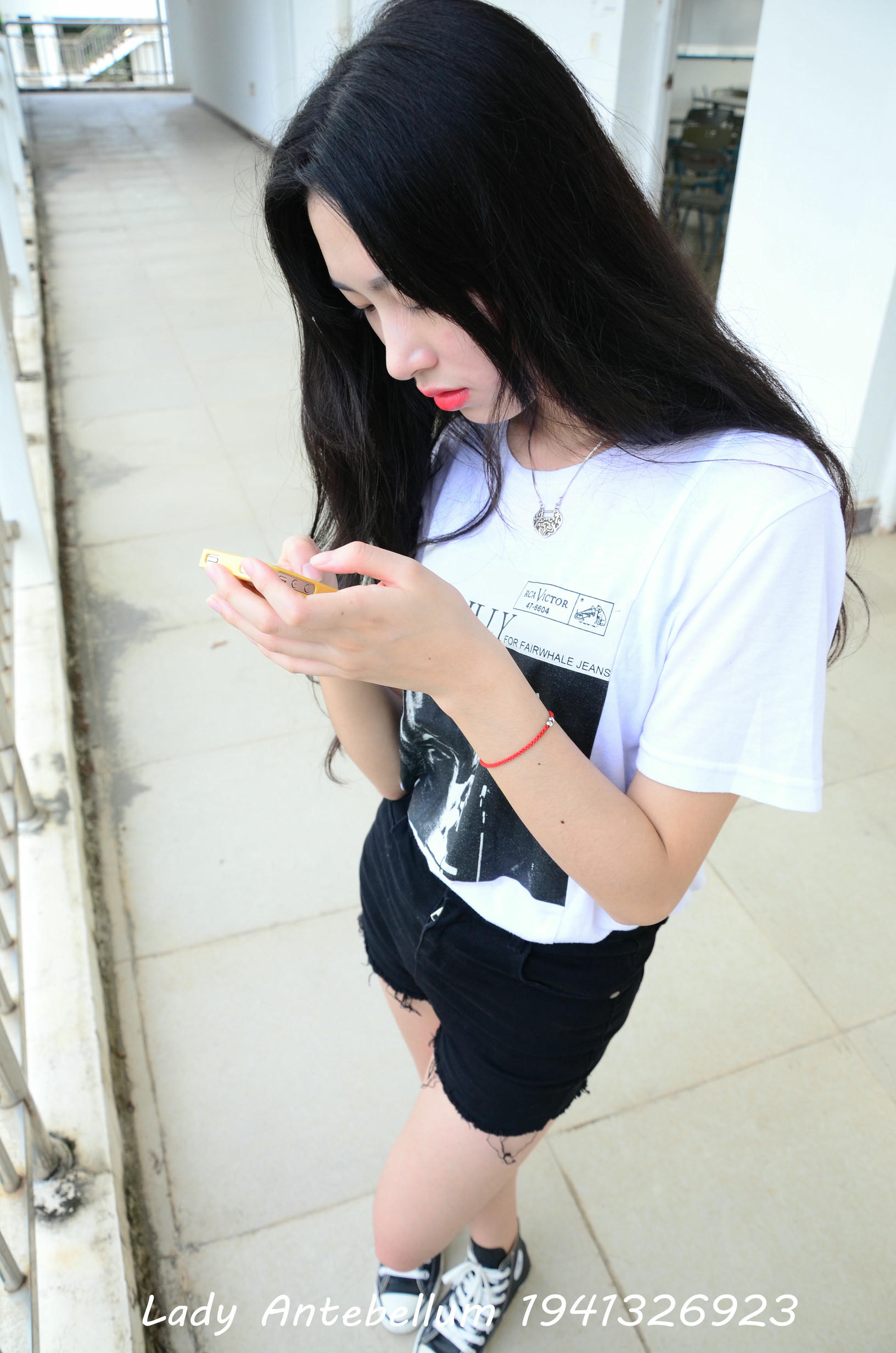 [战前女神] 恋足美腿棉袜女神级摄影套图 077 [119P-188MB]_第2集