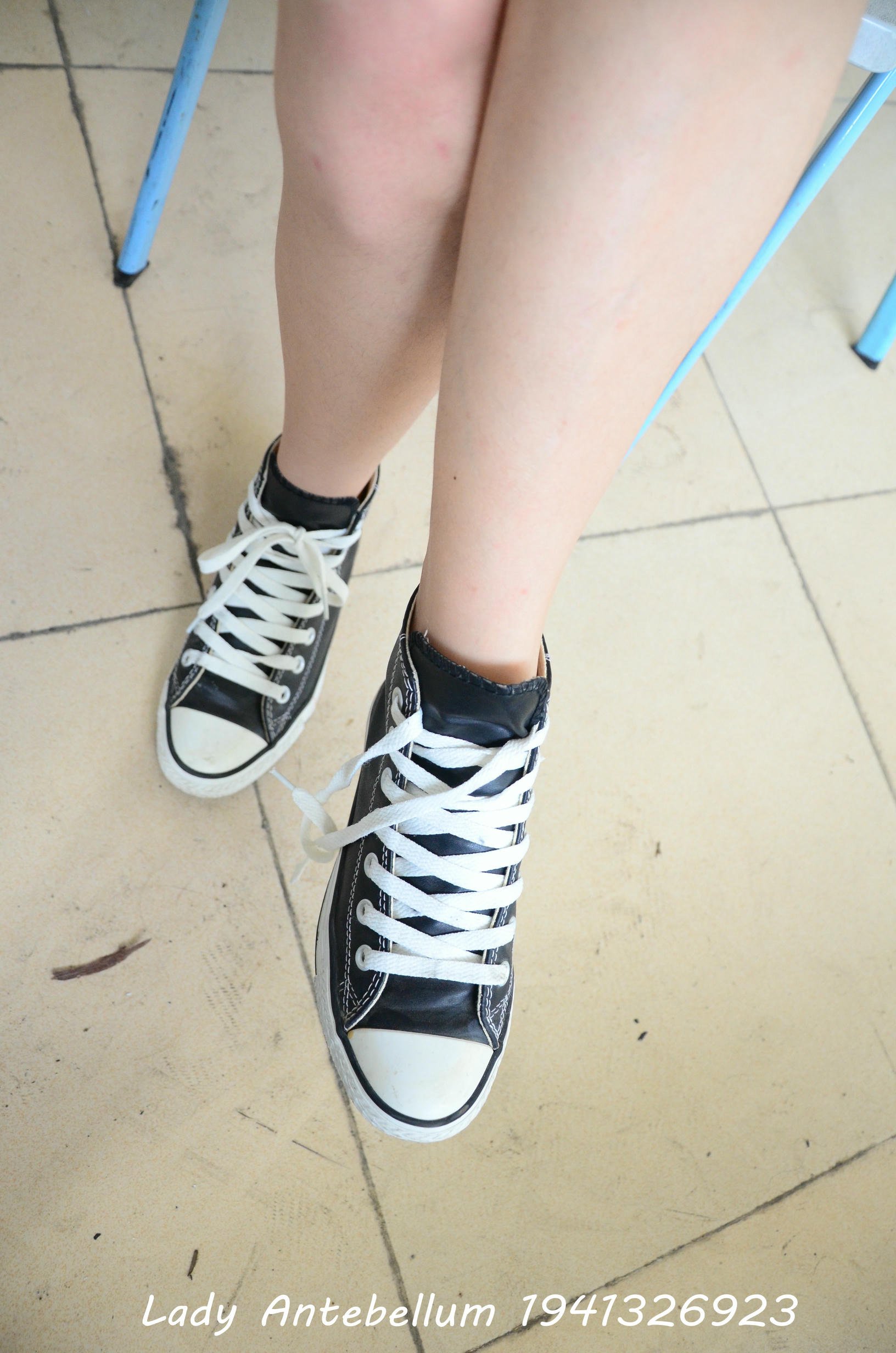 [战前女神] 恋足美腿棉袜女神级摄影套图 077 [119P-188MB]_第3集