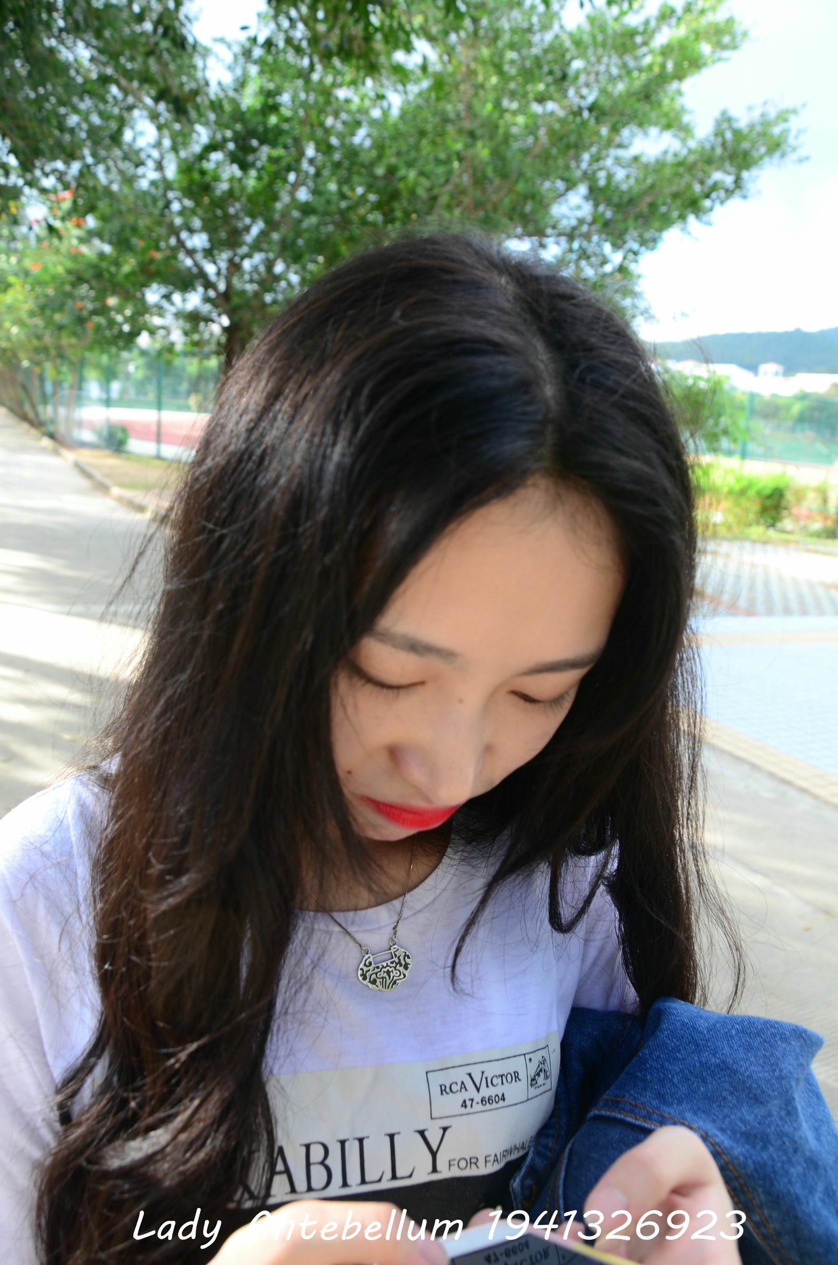 [战前女神] 恋足美腿棉袜女神级摄影套图 077 [119P-188MB]_第1集