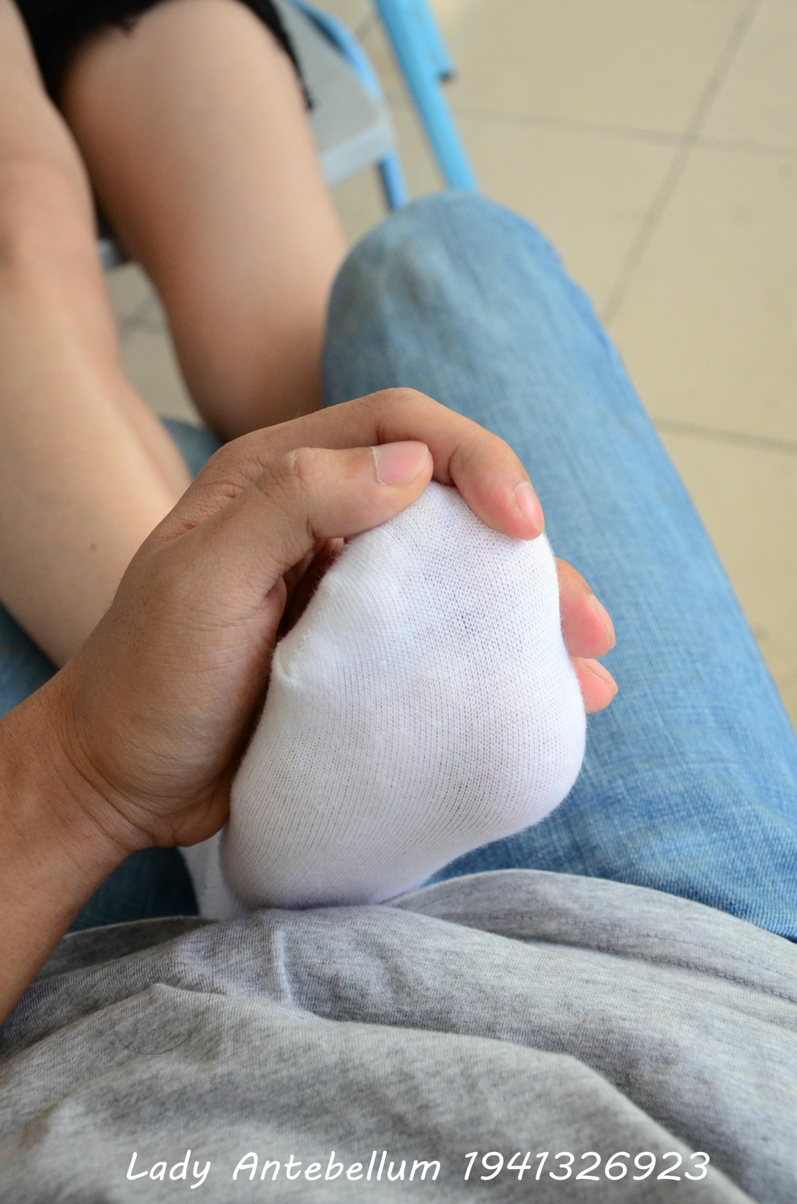 [战前女神] 恋足美腿棉袜女神级摄影套图 077 [119P-188MB]_第3集