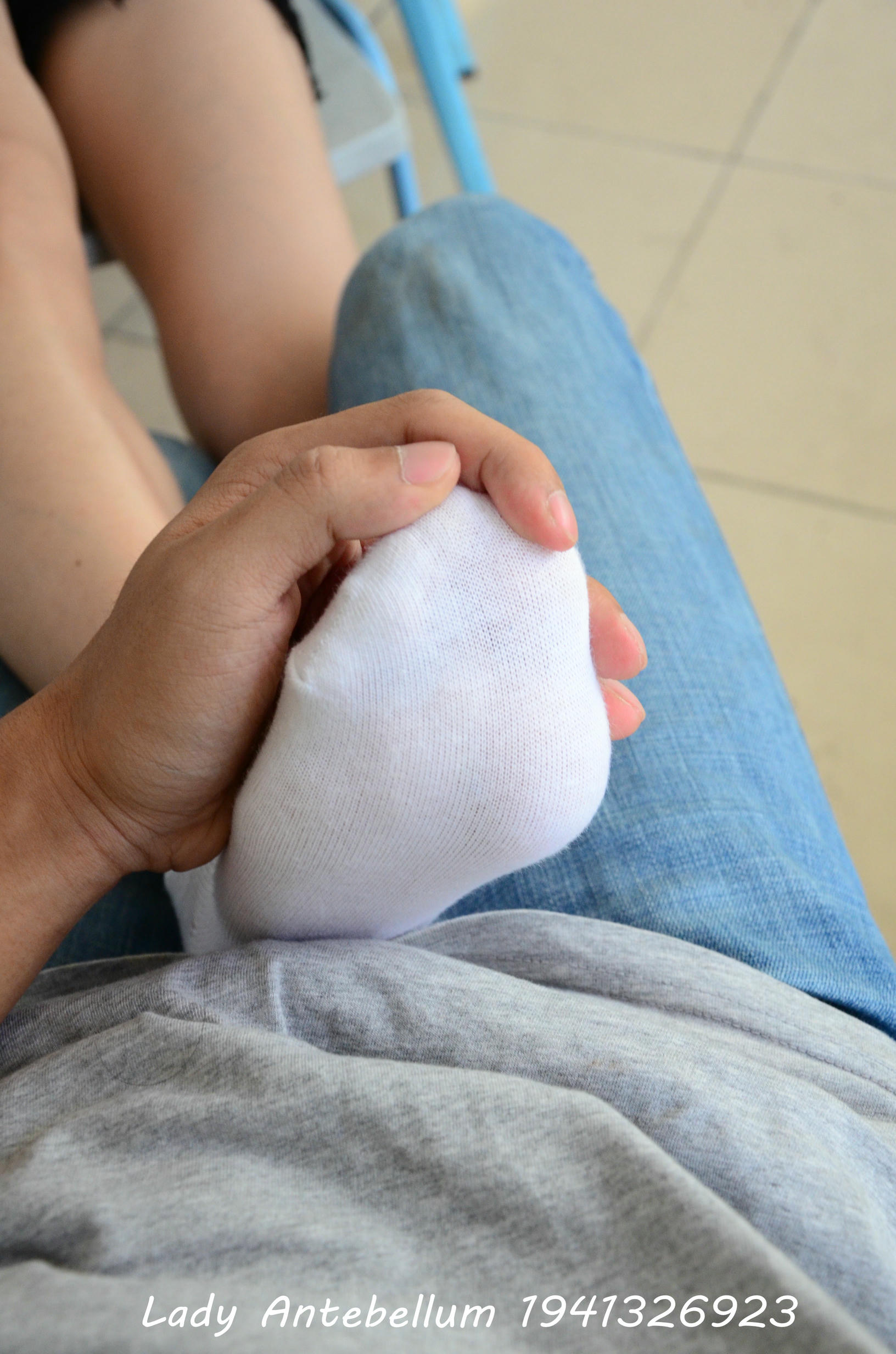 [战前女神] 恋足美腿棉袜女神级摄影套图 077 [119P-188MB]_第3集